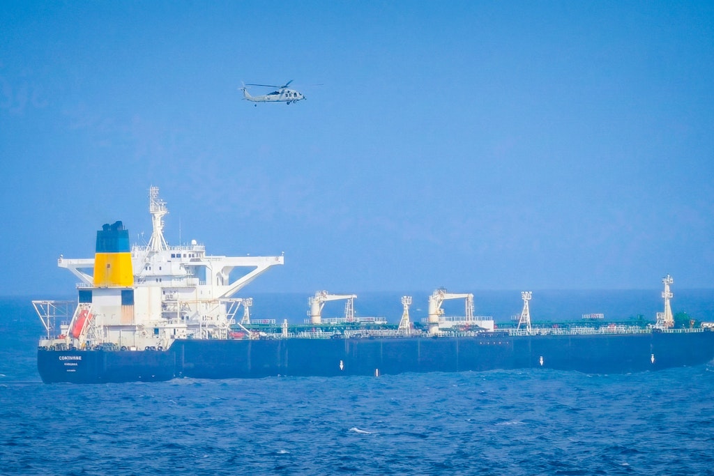 Dritter Tanker im Visier: Riskieren die USA einen neuen Öl-Krieg?