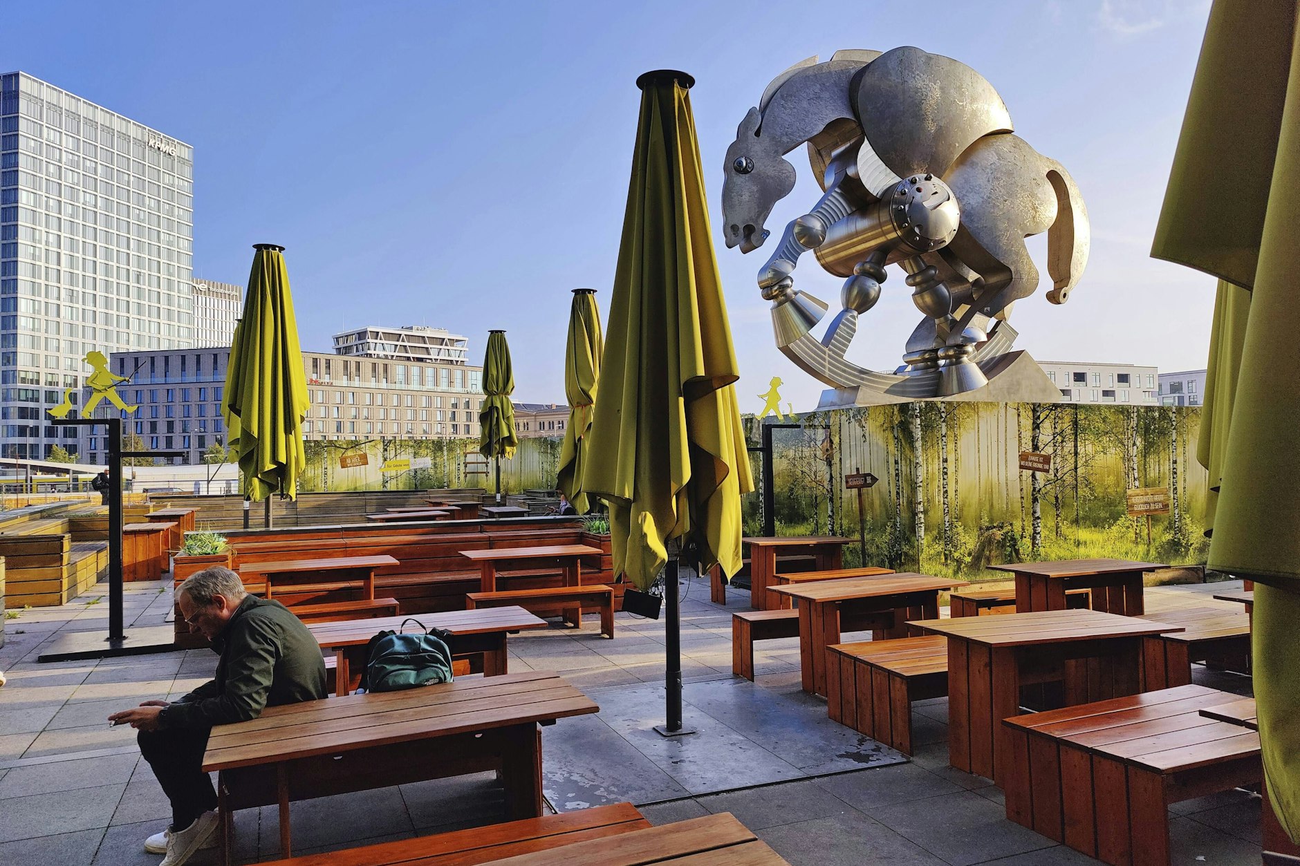 Der Europaplatz am Berliner Hauptbahnhof wird umgemodelt.