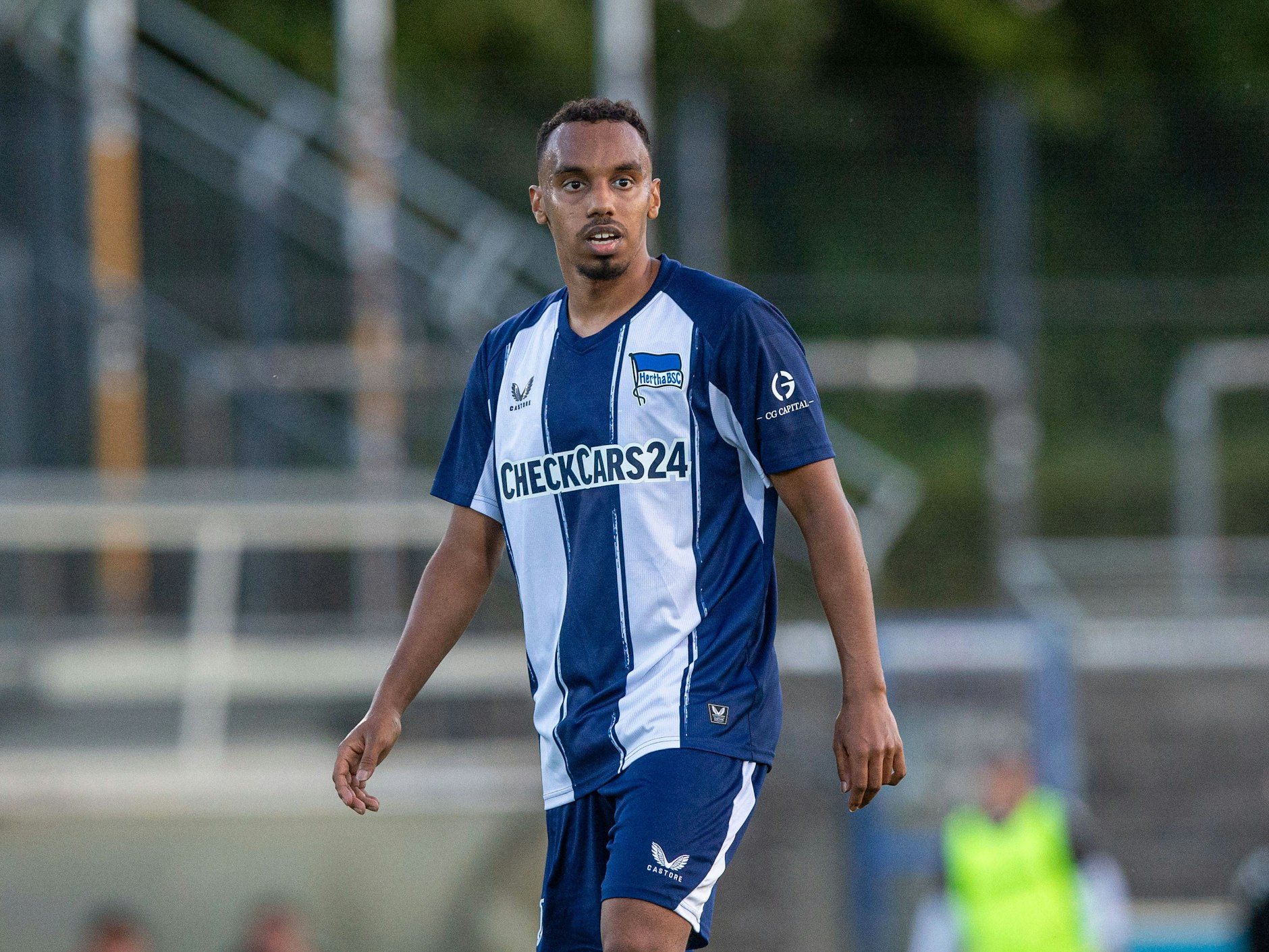 Mittelfeldspieler Bilal Hussein kehrt in seine Heimat Schweden zurück. Bei Hertha spielte er zuletzt nicht mal mehr in der U23.