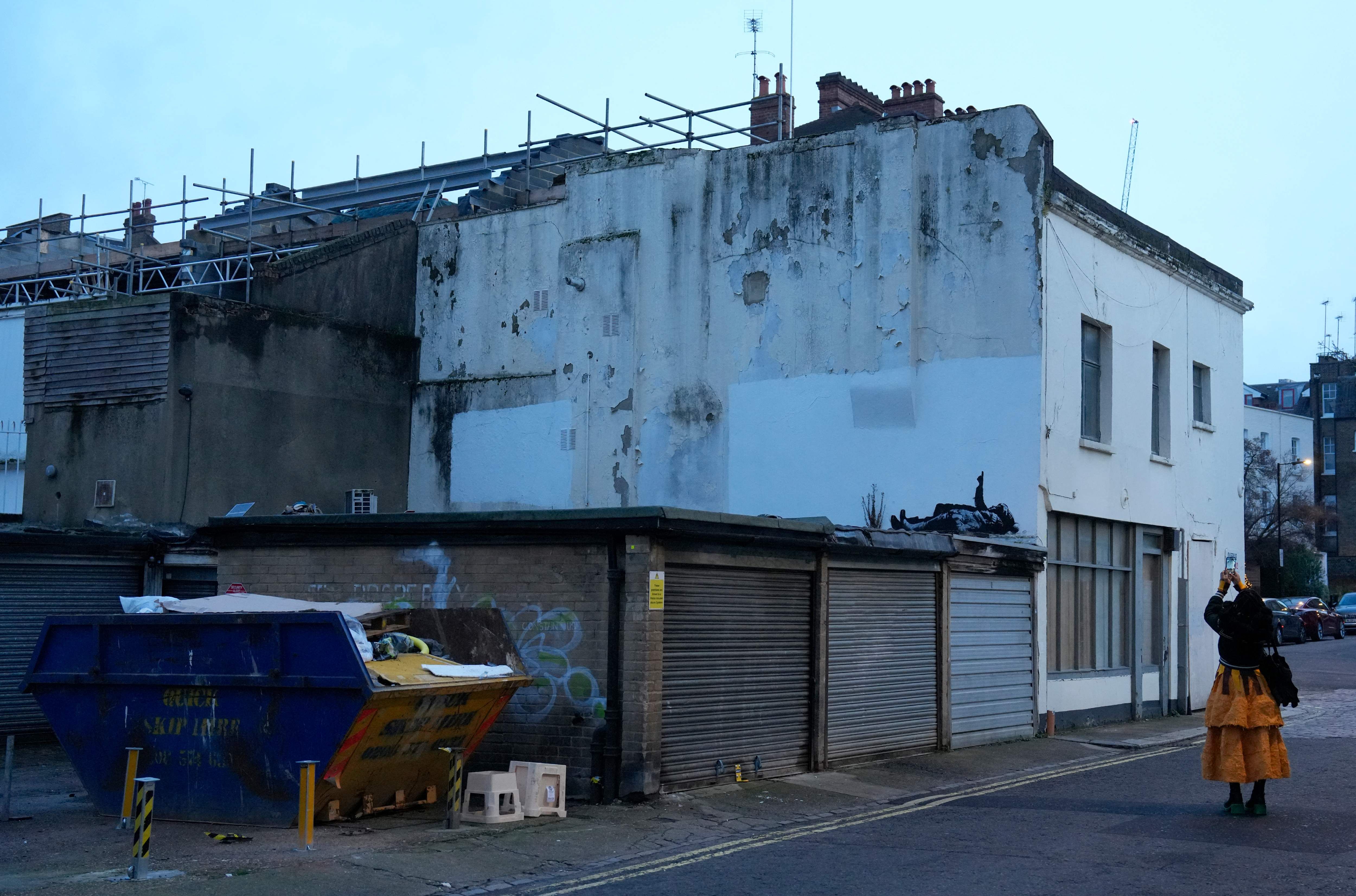 Neues Banksy-Kunstwerk in London aufgetaucht – Spekulationen um zweites Graffito