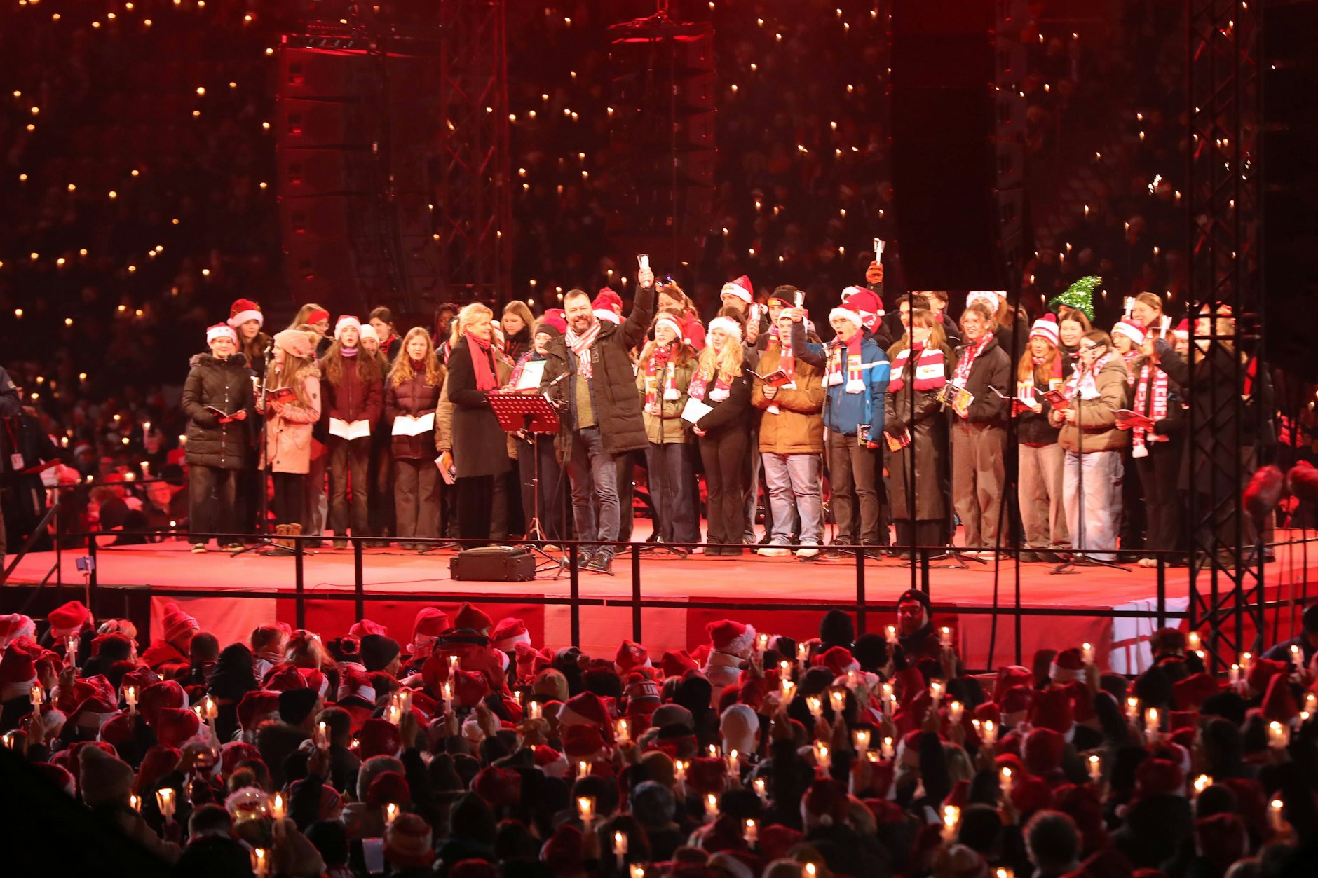 Der Kinderchor gibt den Ton an beim Unioner Weihanchtssingen