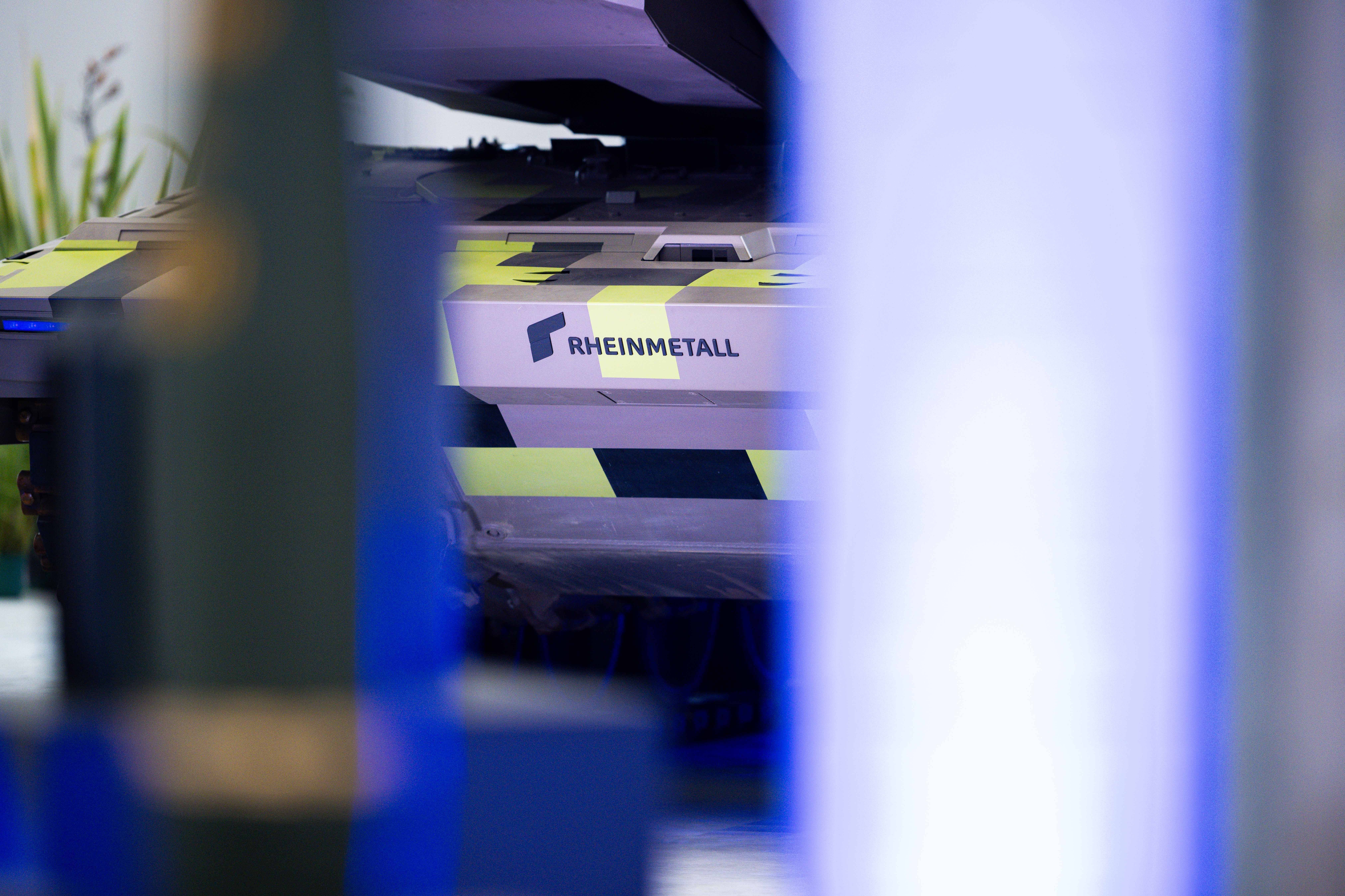 Grüne Fonds finanzieren Tod: EU-Regeln lenken Klima-Milliarden in die Rüstungsindustrie lenken