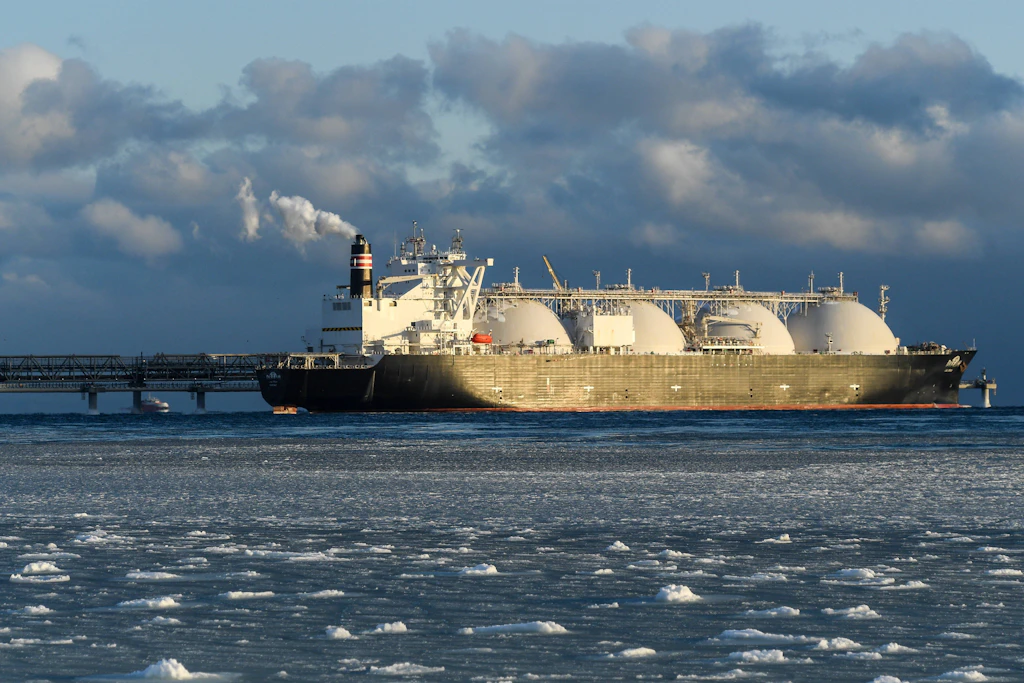 Russisches LNG überschwemmt China: Exporte auf Rekord trotz Sanktionen