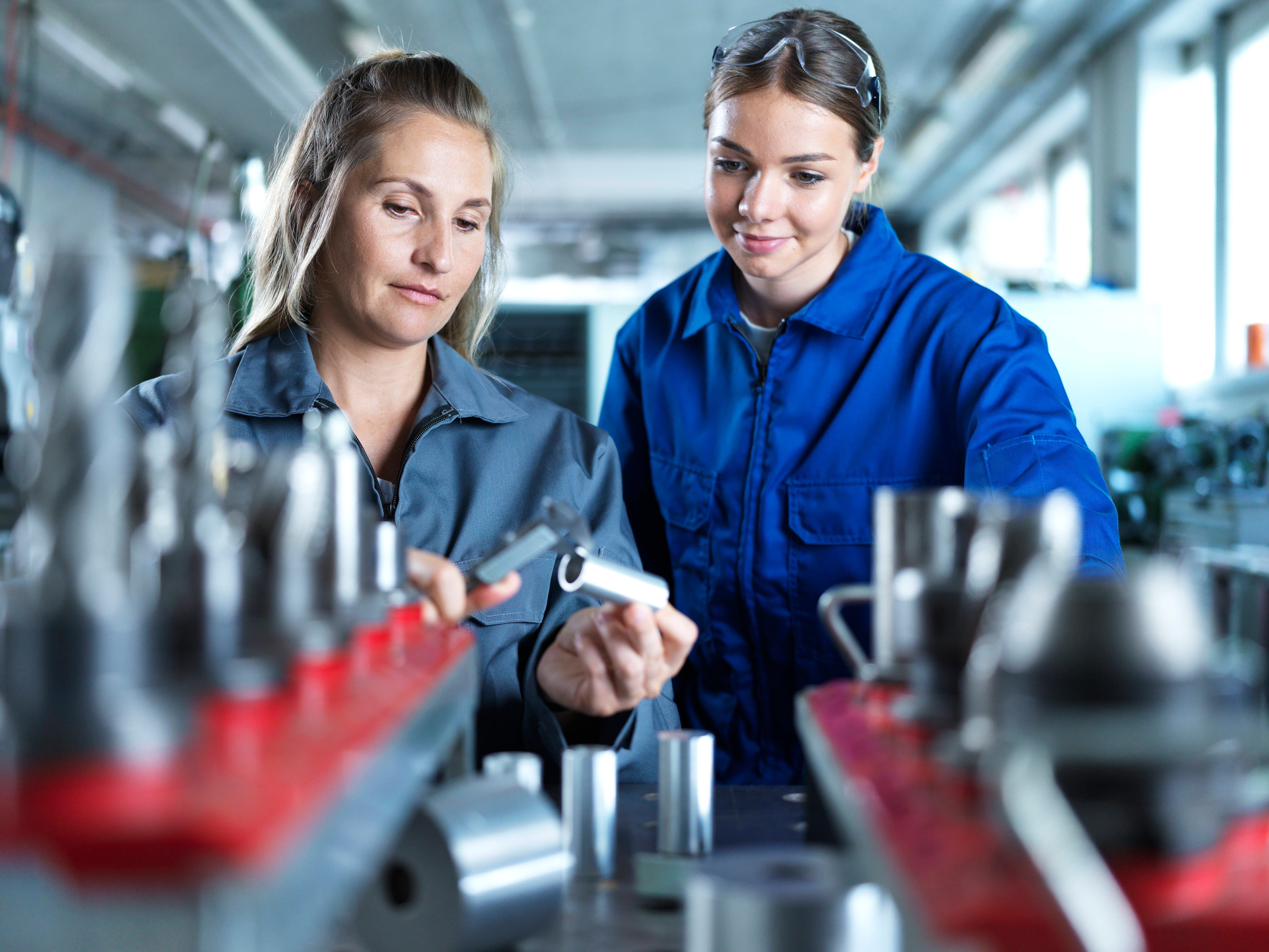 Berlin plant günstige Wohnungen für Azubis ab 2026