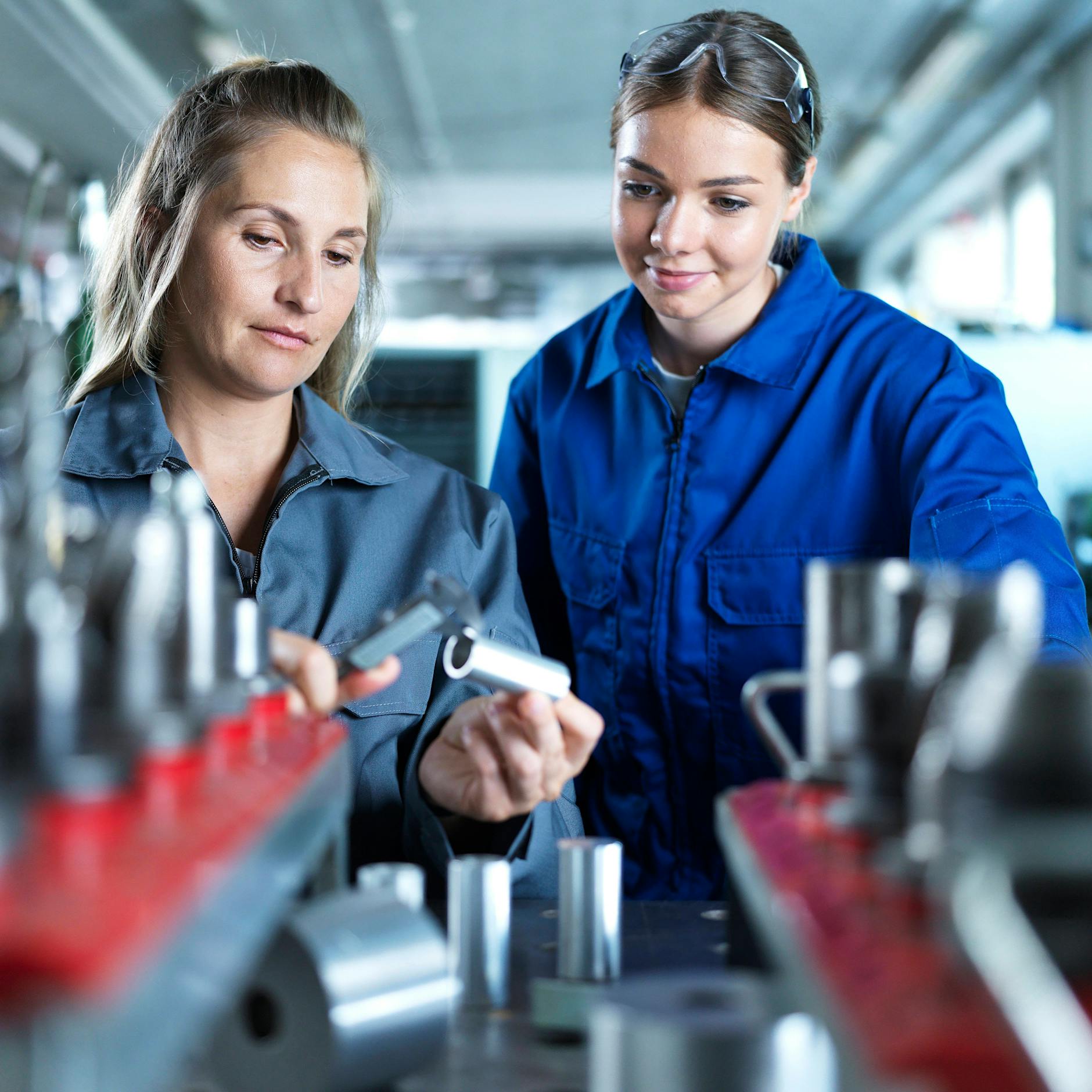 Berlin plant günstige Wohnungen für Azubis ab 2026