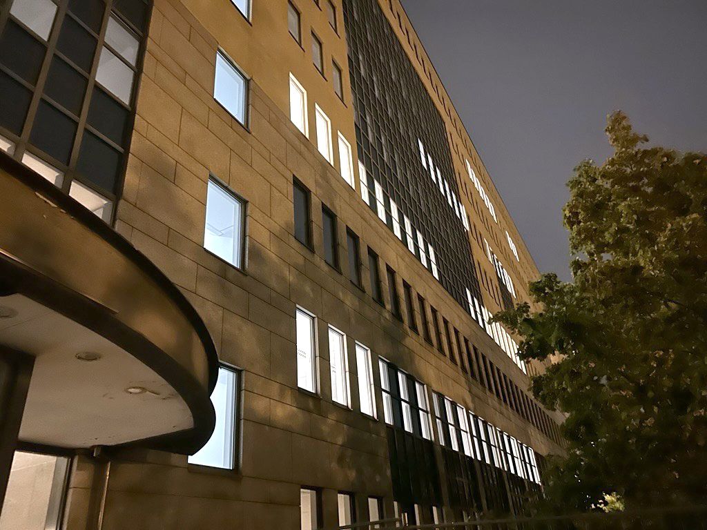 Image - Kreuzberg: Jede Nacht brennt hier grundlos das Licht