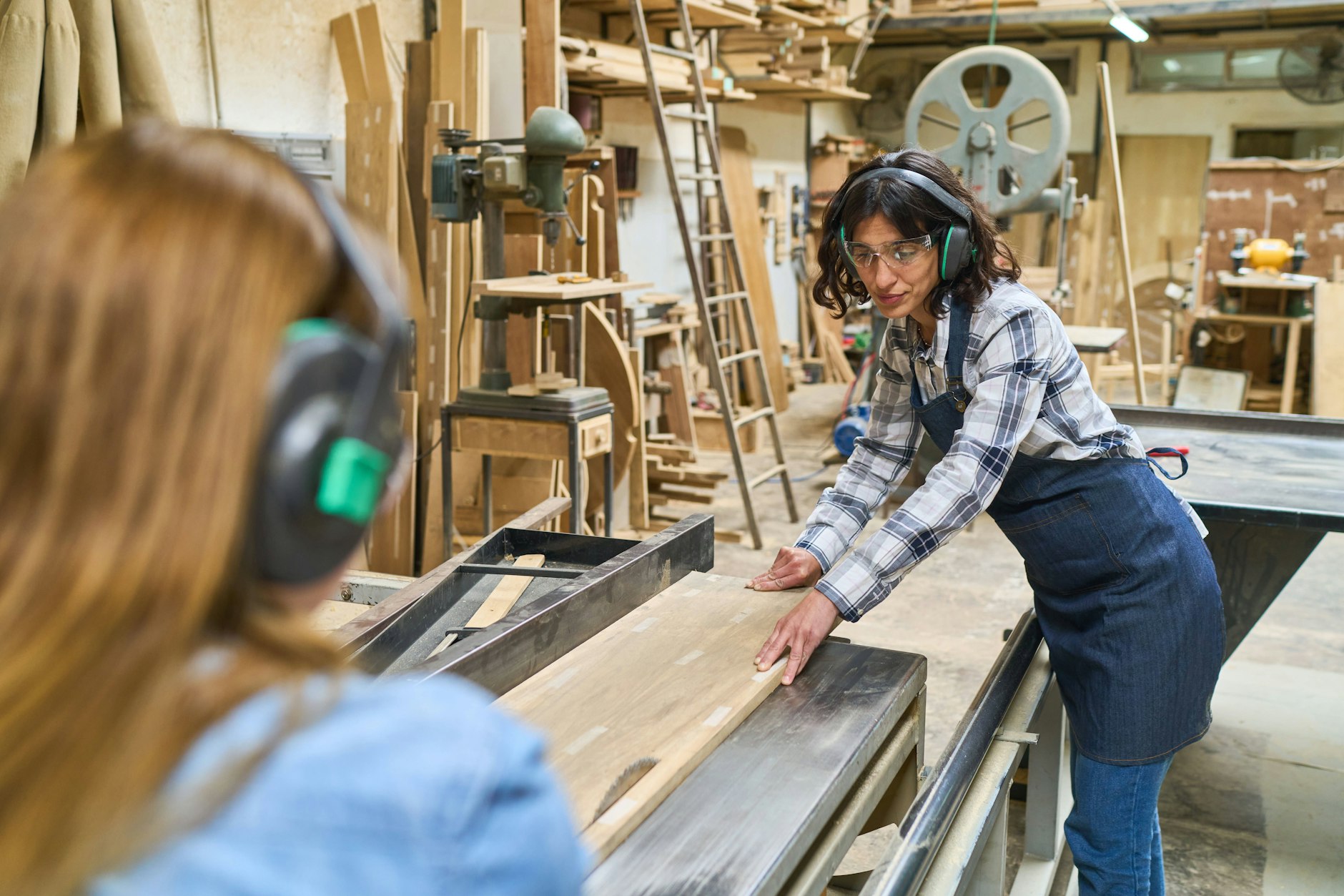 Vor allem für junge Leute ist die Jobsuche sehr schwierig.