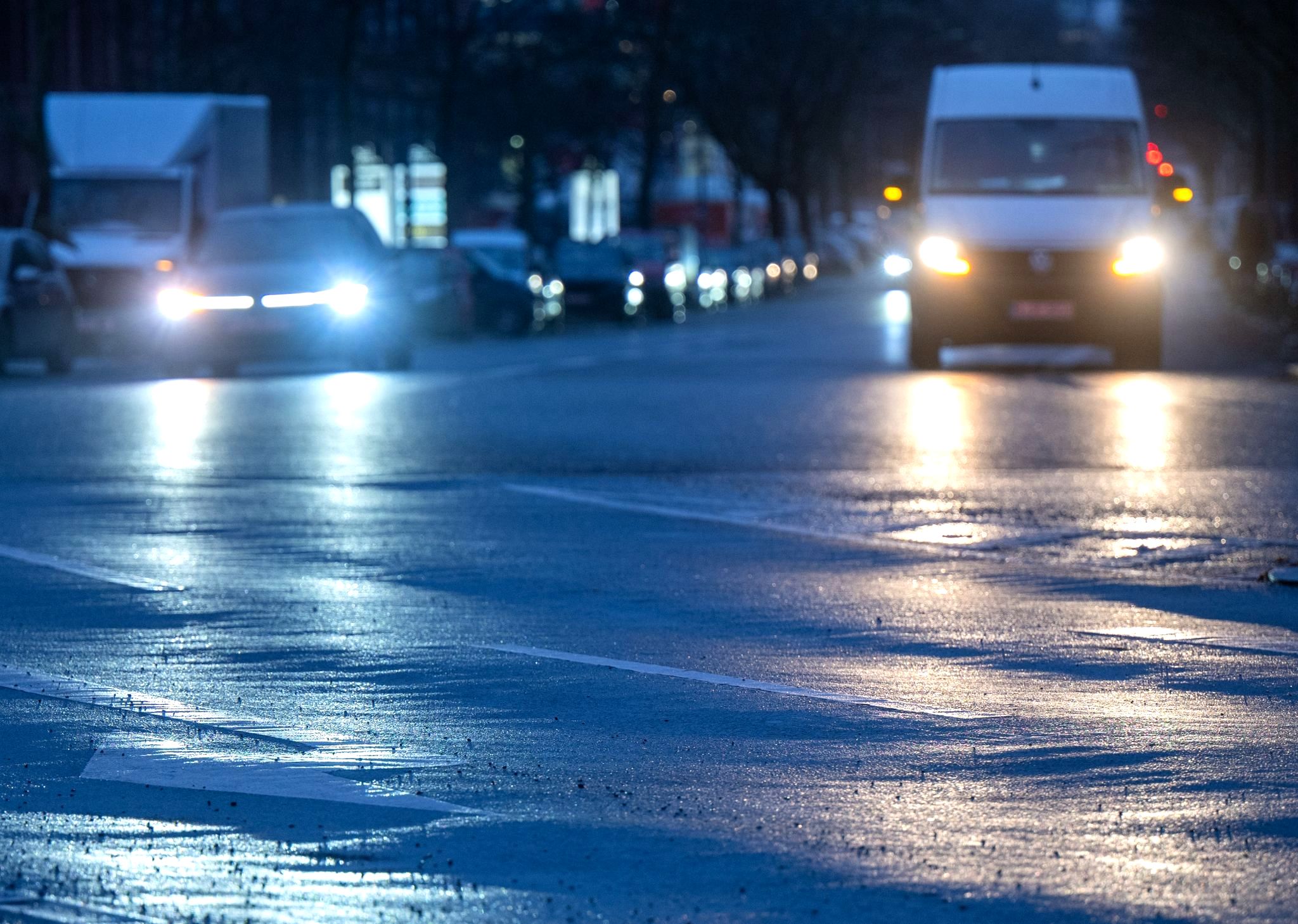 Wetterdienst warnt vor gefährlicher Glätte in Berlin und Brandenburg