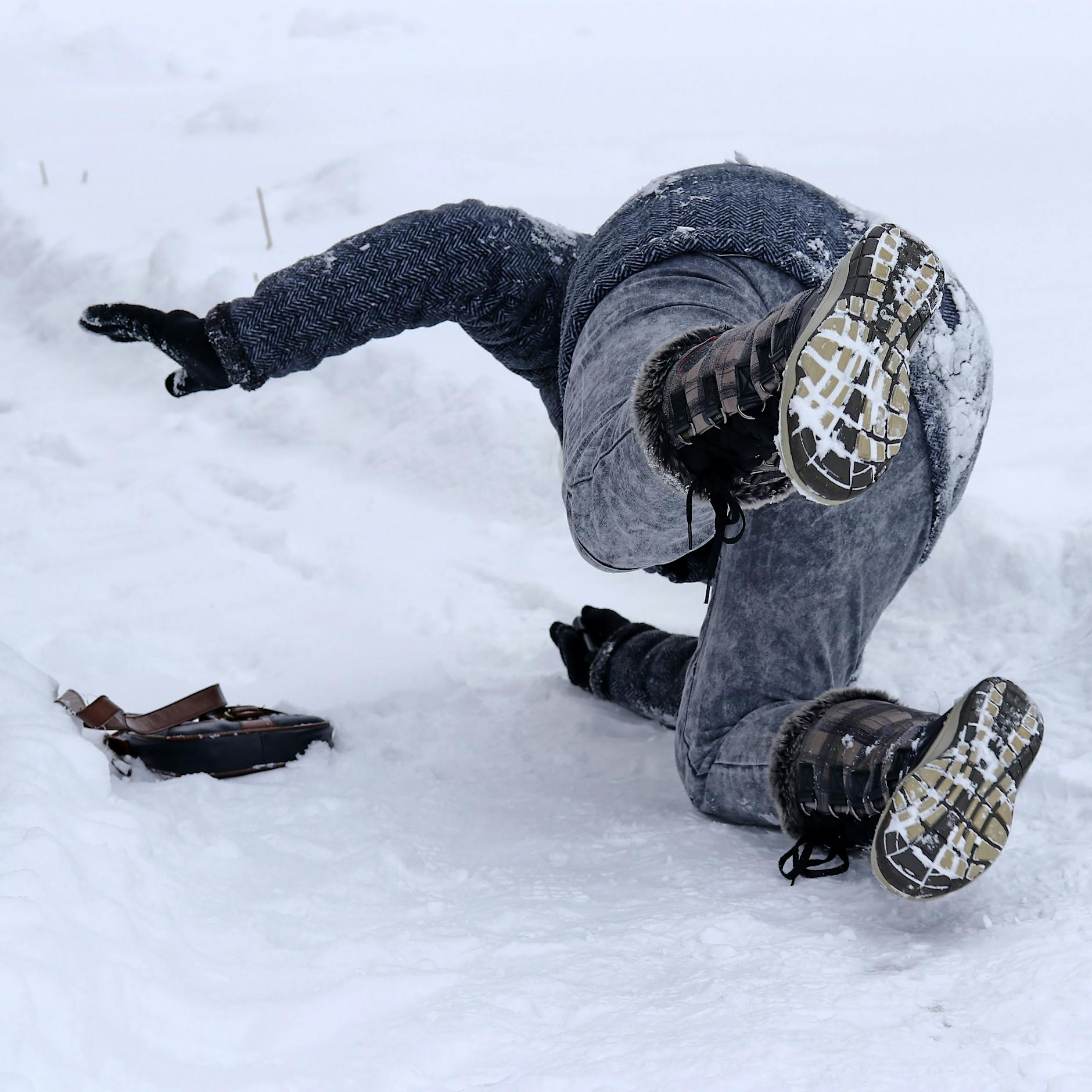 Etliche Knochenbrüche: Berlins Notaufnahmen sind dicht