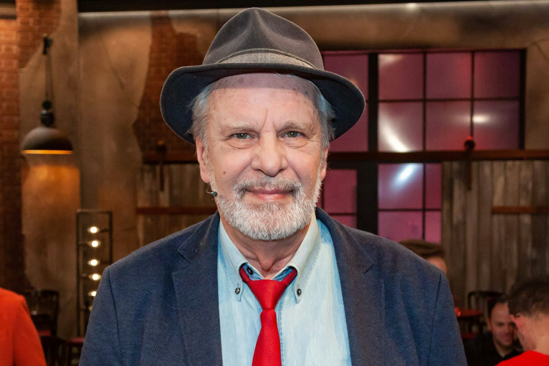 Peter Sattmann ist tot. Der Schauspieler starb am ersten Weihnachtsfeiertag im Alter von 77 Jahren.