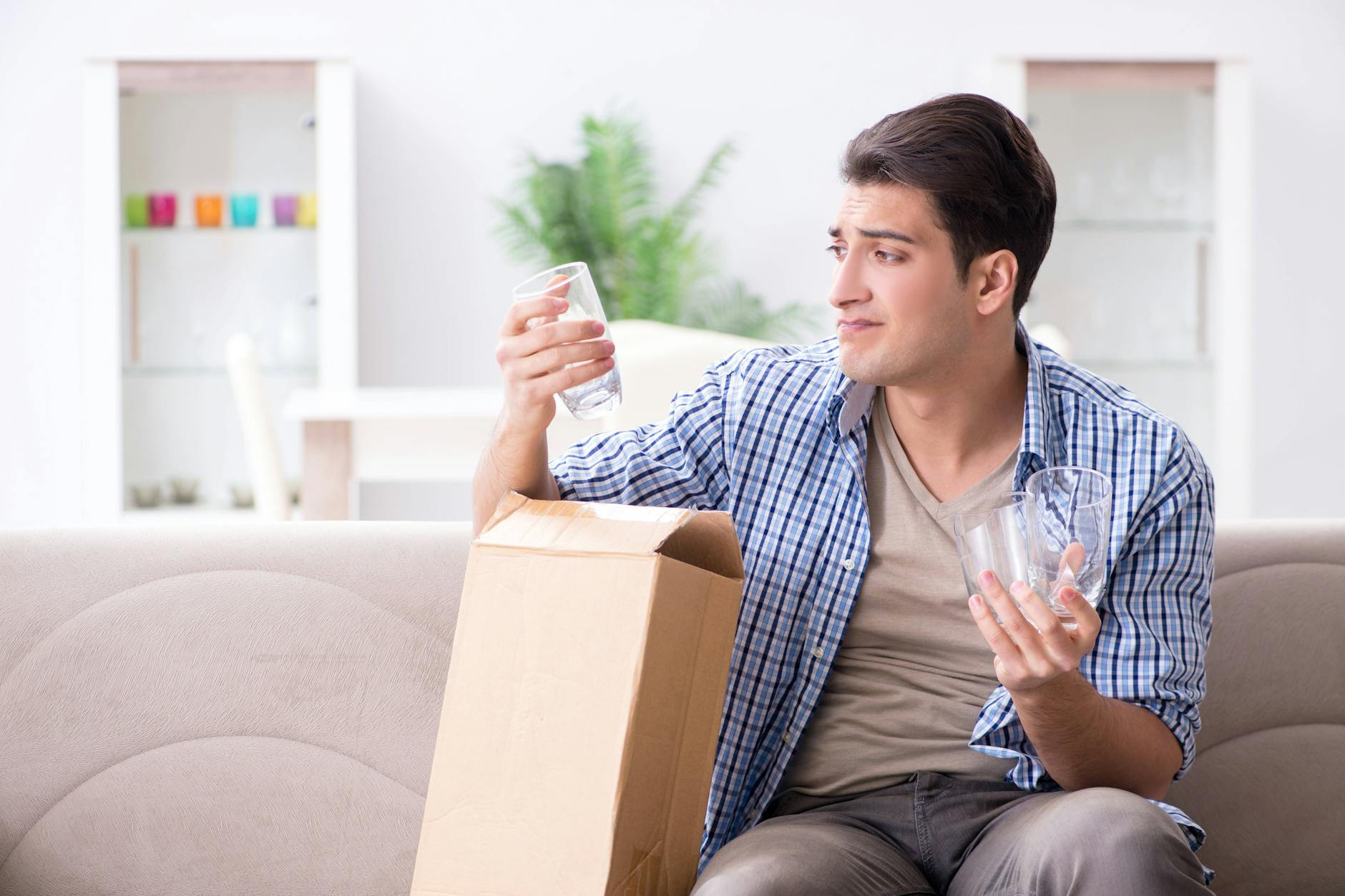 Das Weihnachtsgeschenk gefällt nicht? Viele tauschen oder spenden es.