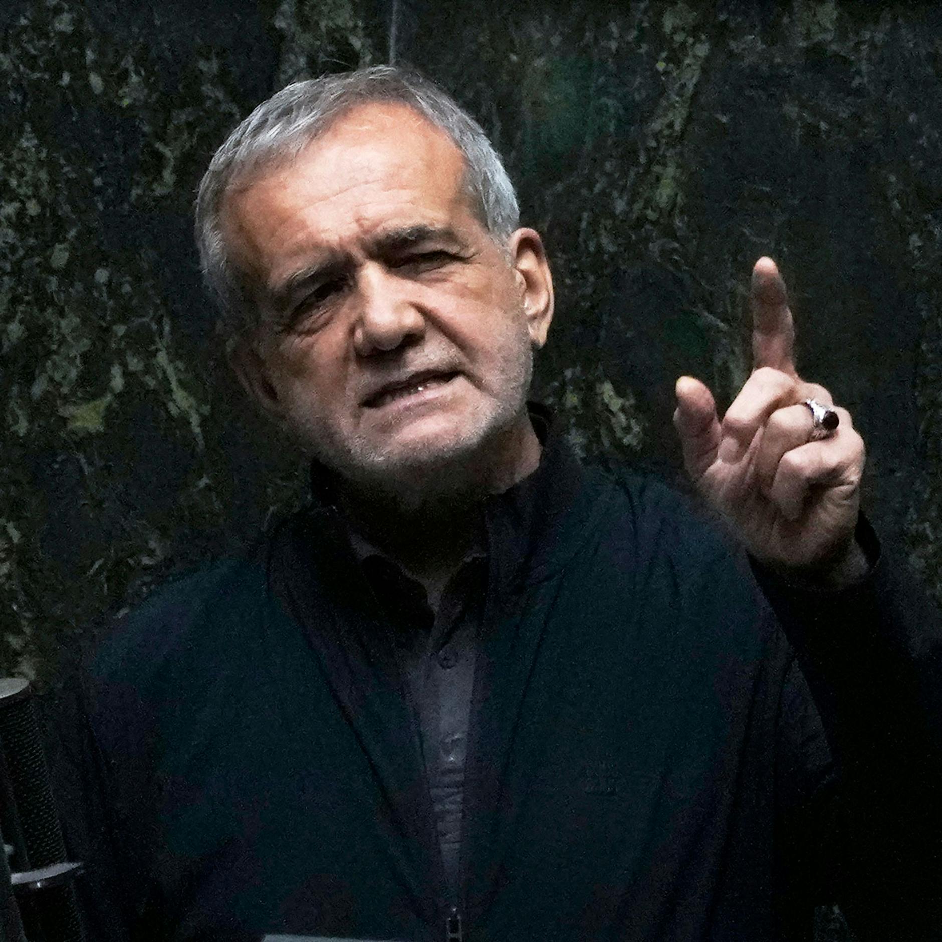 Image - Präsident Peseschkian: Iran in „vollumfänglichem Krieg“ mit USA, Europa und Israel