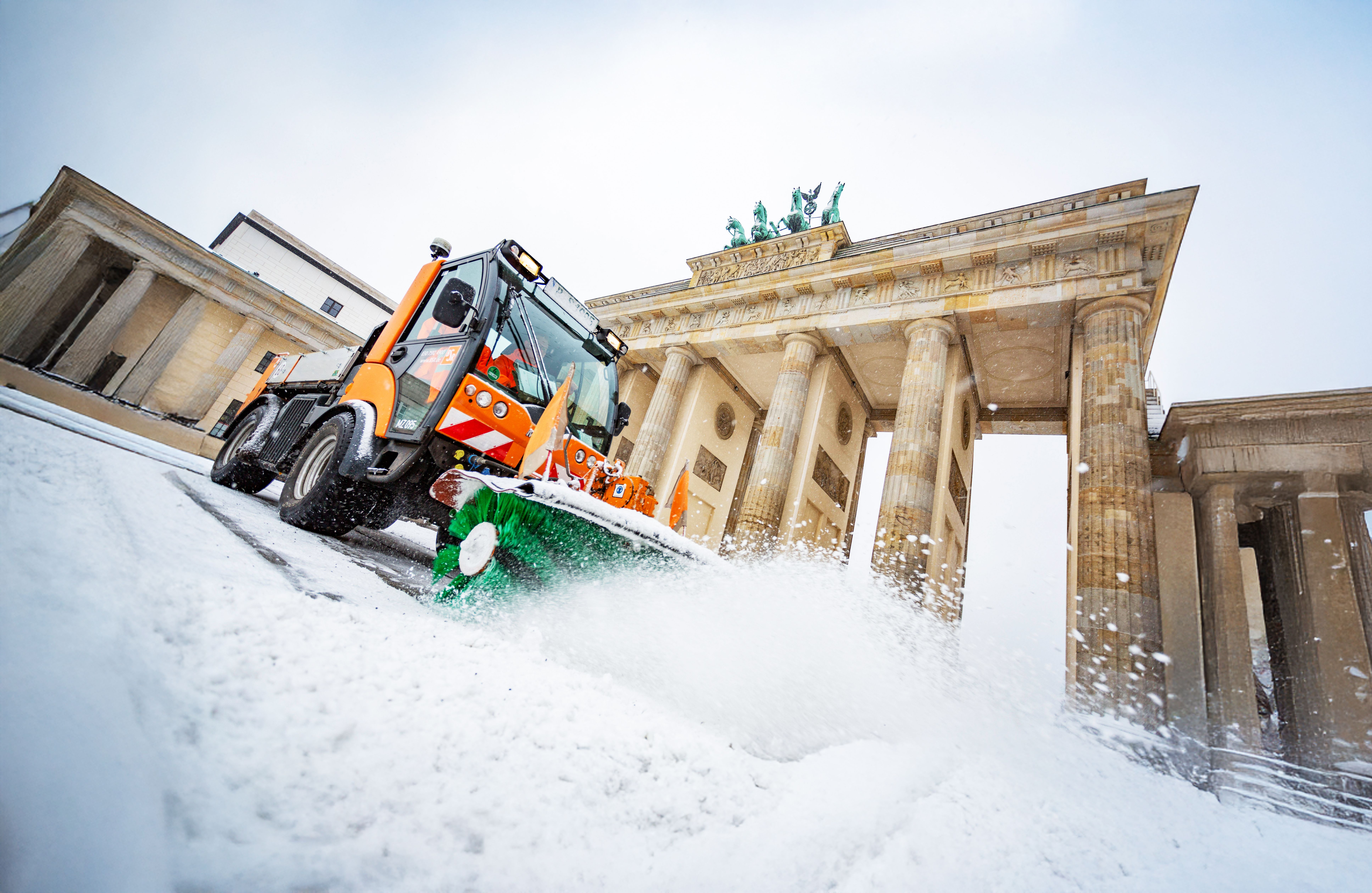 60 Zentimeter Schnee: Rollt jetzt die Schneewalze los?
