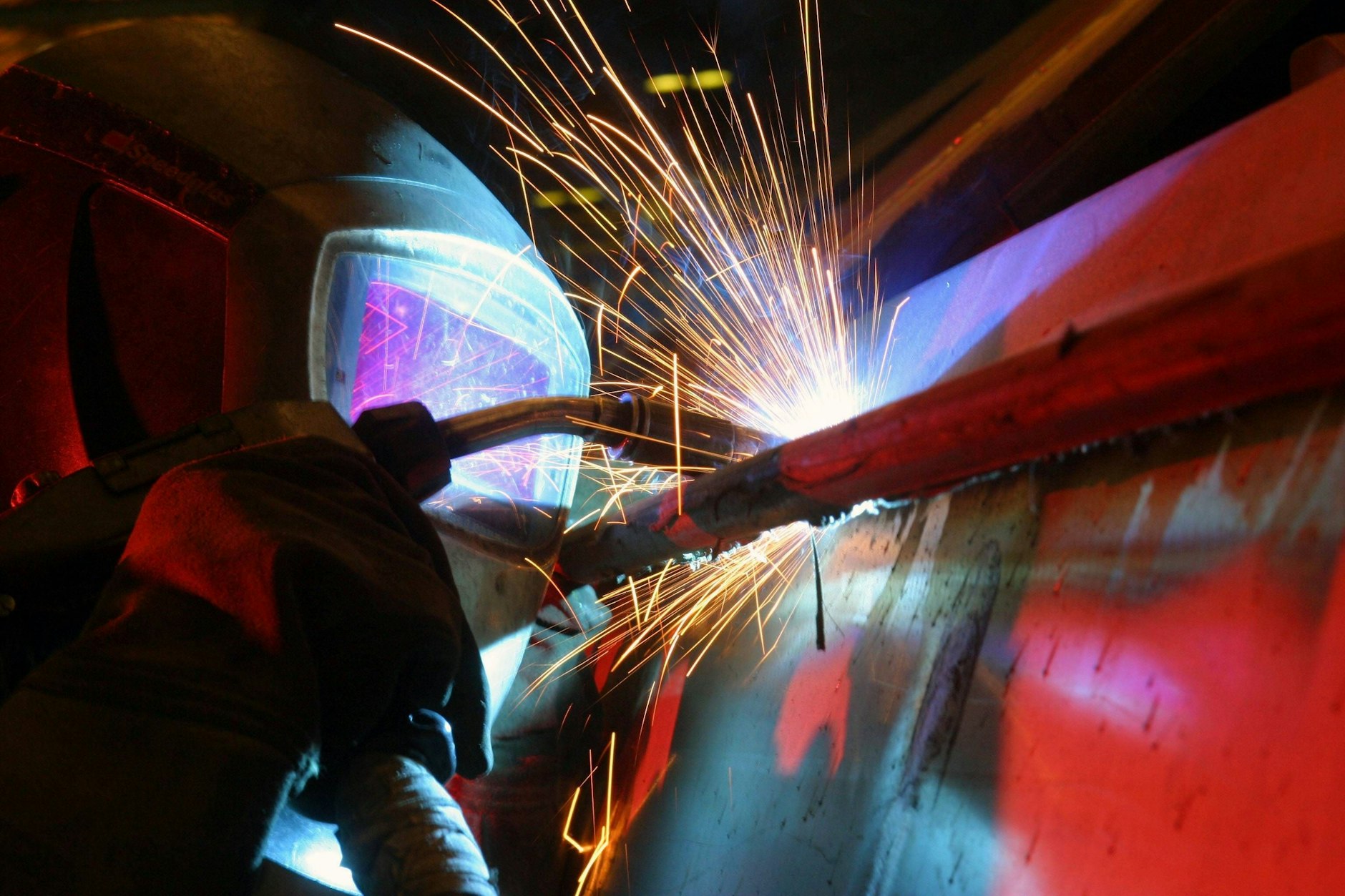 Forscher und Wirtschaftsverbände rechnen damit, dass sich die deutsche Wirtschaft im kommenden Jahr stabilisieren könnte.