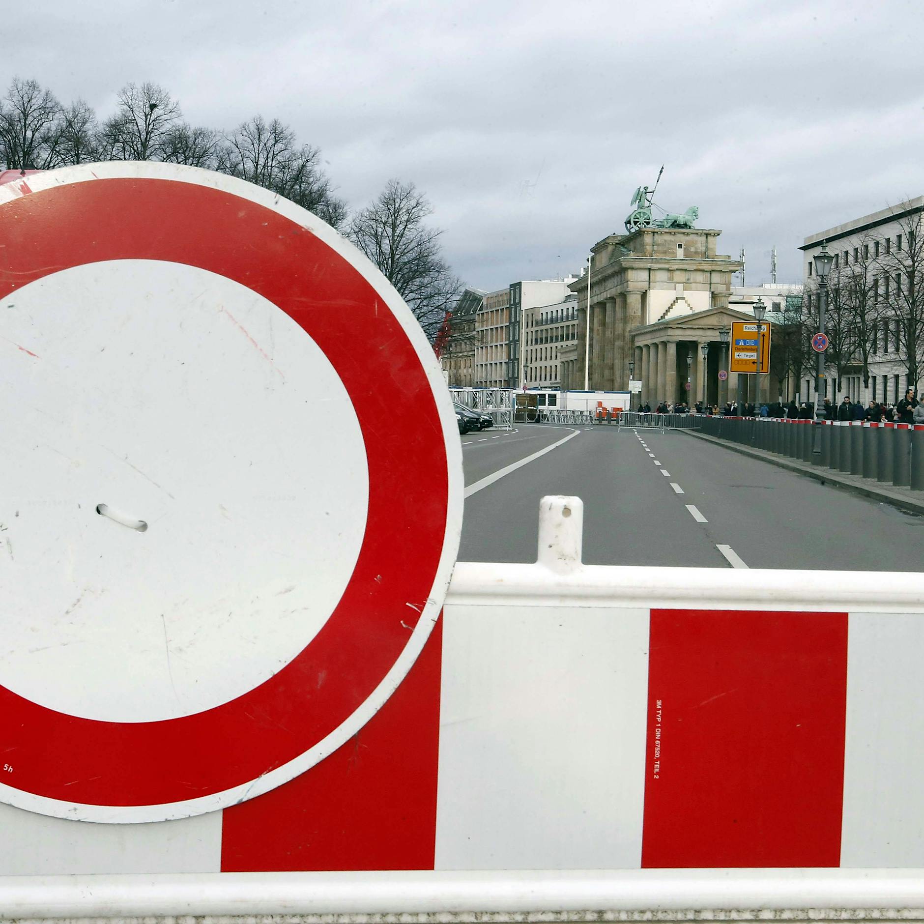 Silvester-Chaos in Berlin Mitte: Diese Straßen sind dicht
