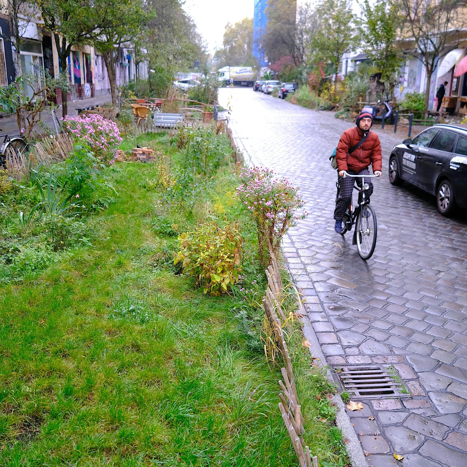 Experiment im Graefekiez in Kreuzberg: Hunderte Parkplätze weg – Zufriedenheit der Anwohner steigt