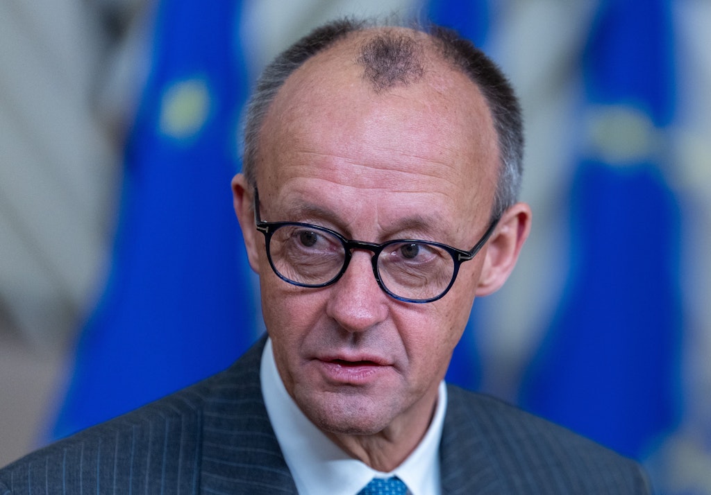 Merz-sucht-Handwerker-f-rs-Kanzleramt-in-Berlin