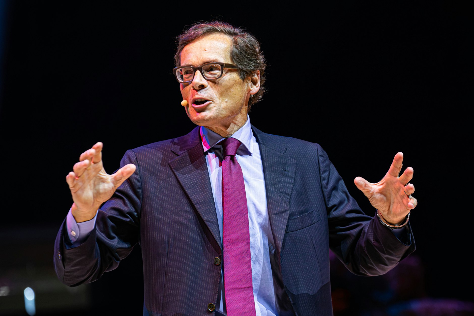 Weltwoche-Chefredakteur Roger Köppel bei seiner Rede zum SVP-Wahlauftakt