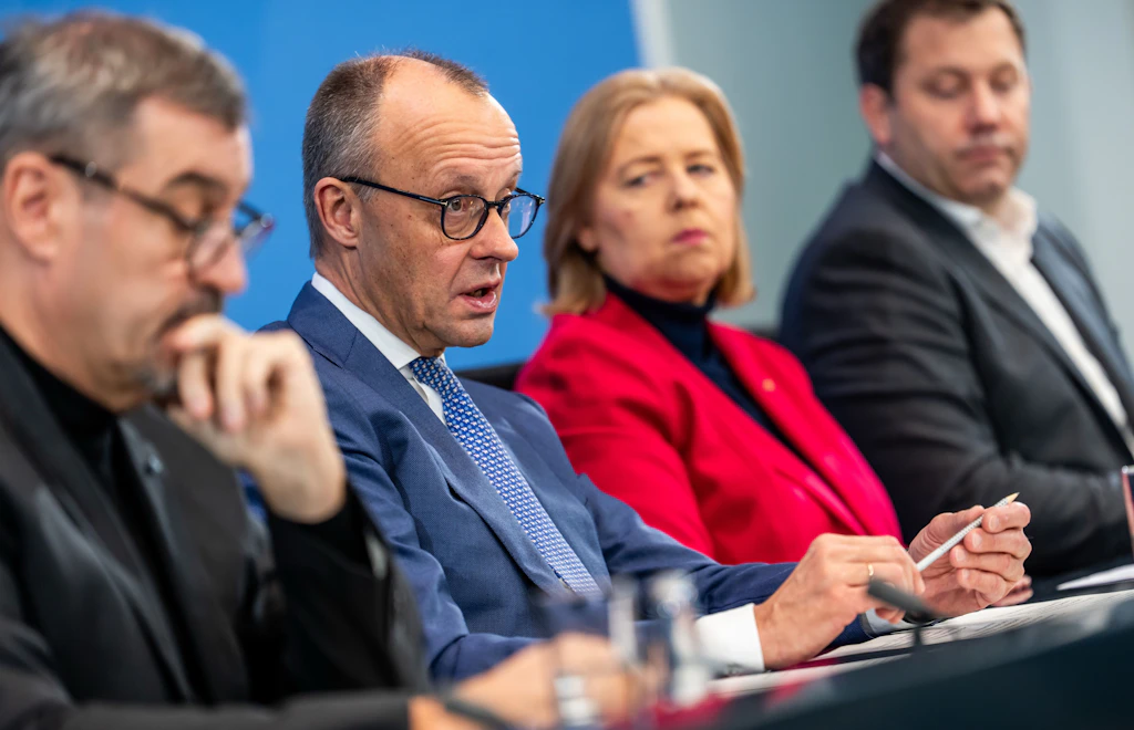 Änderungswünsche des Kanzleramtsministers am Koalitionsvertrag: SPD reagiert zurückhaltend