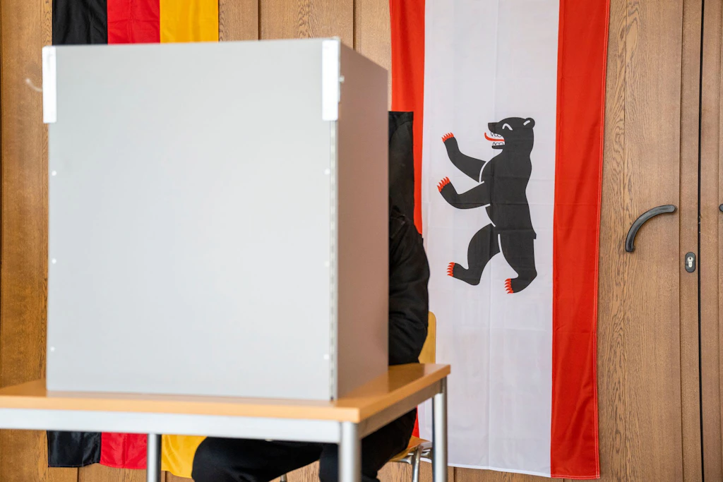 2026 dürfen erstmals Heranwachsende in Berlin wählen.