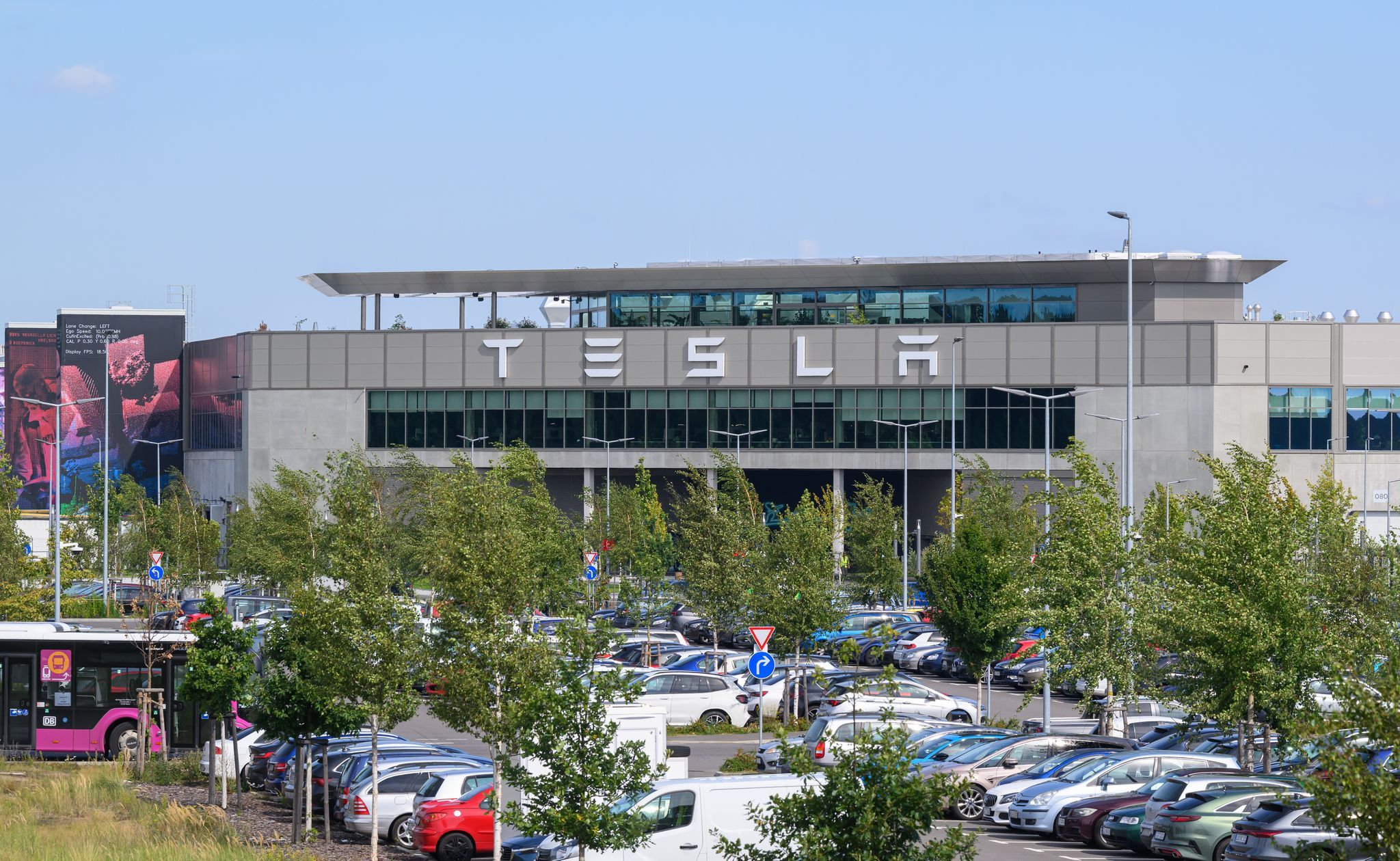 Image - Streit um Tarifvertrag bei Tesla – Werksleiter lehnt Gewerkschaftsforderungen ab