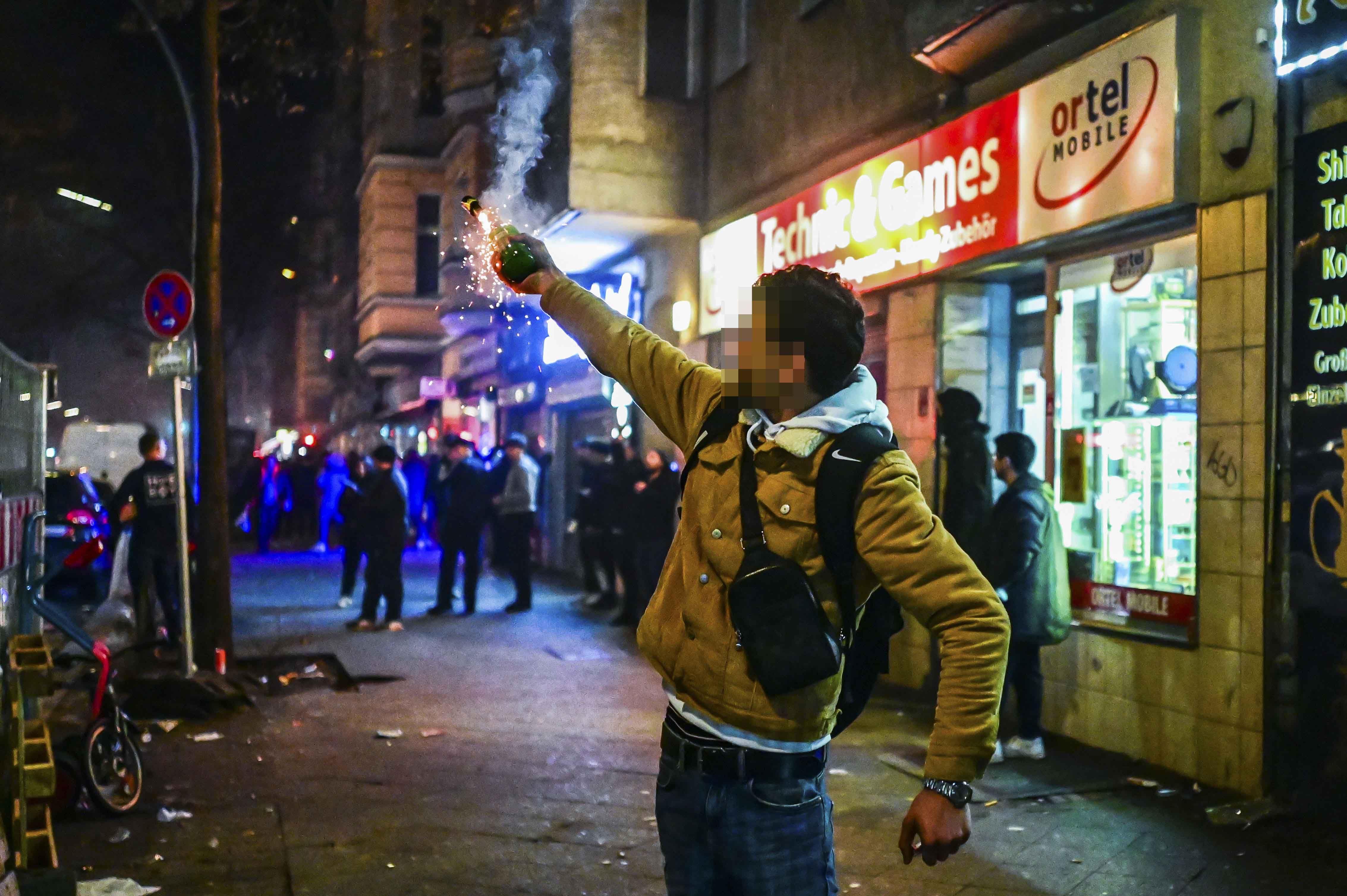 So kämpft die Berliner Polizei gegen den Silvester-Wahnsinn