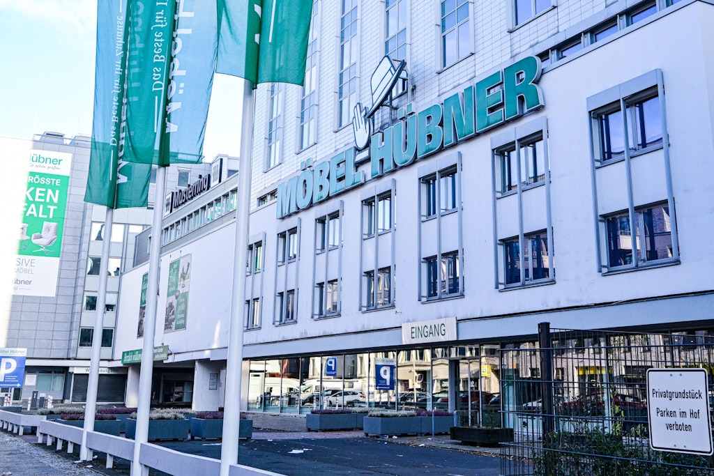 Aus-von-M-bel-H-bner-nach-117-Jahren-Chef-verr-t-die-Gr-nde