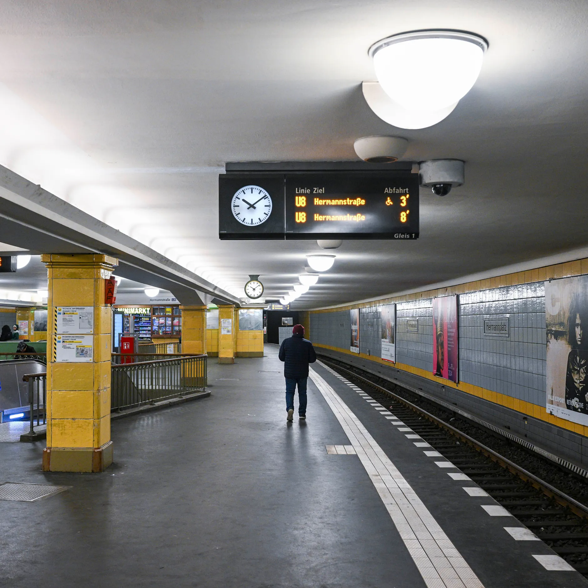 Image - Berlin-Neukölln: Unbekannter beklaut offenbar sterbenden Mann