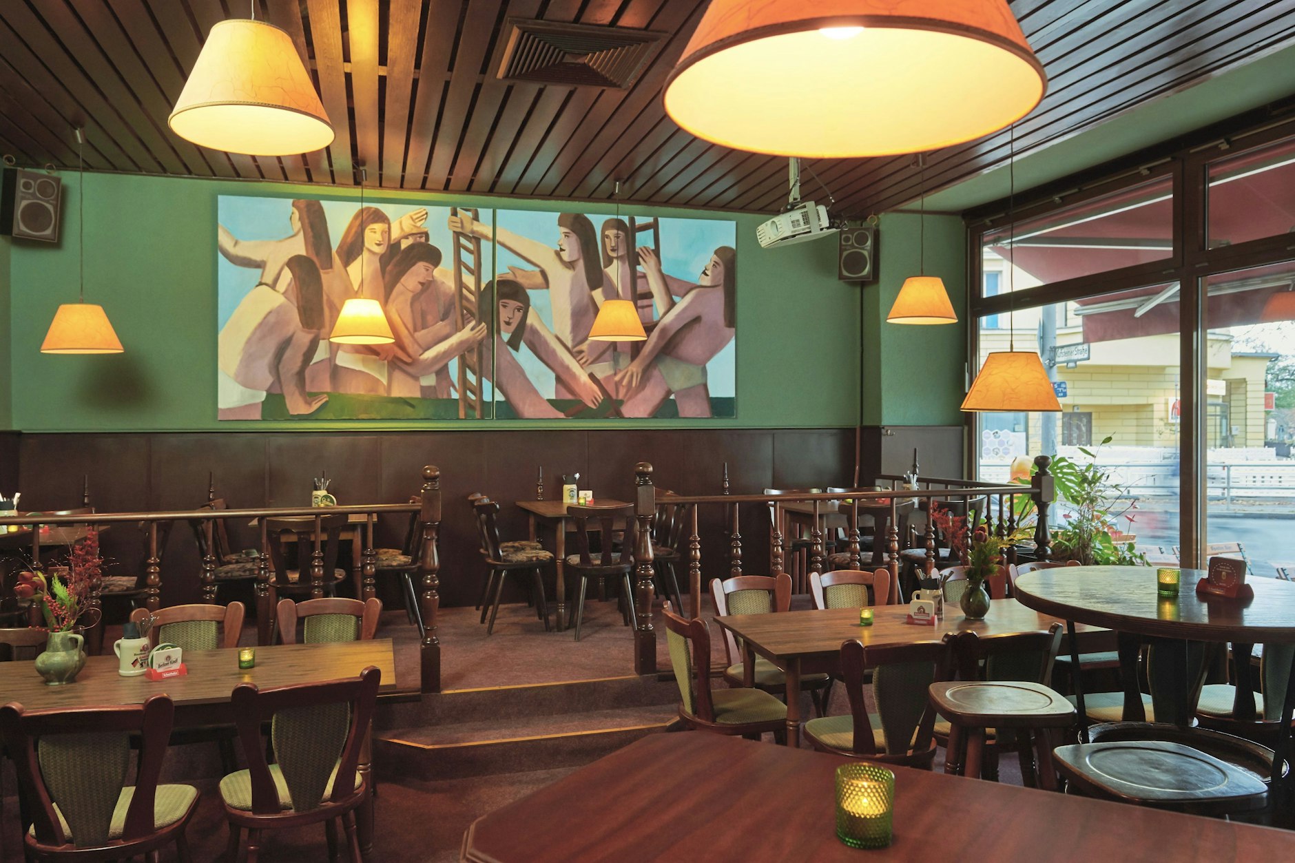 Gemütlich mit ehrlichem Charme: der Tresen-Treff in Wilmersdorf