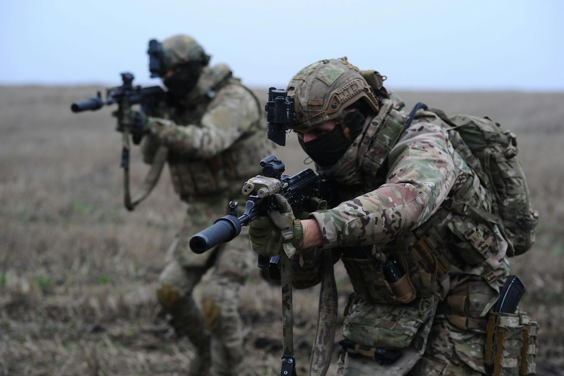 Ukrainische Soldaten in der Nähe von Kupiansk in der Region Charkiw,