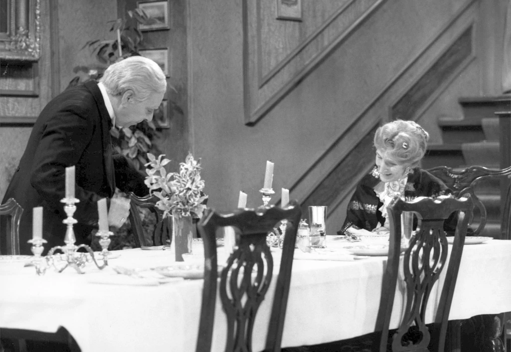 „Dinner for One“ an Silvester: Alle Sendetermine im Überblick