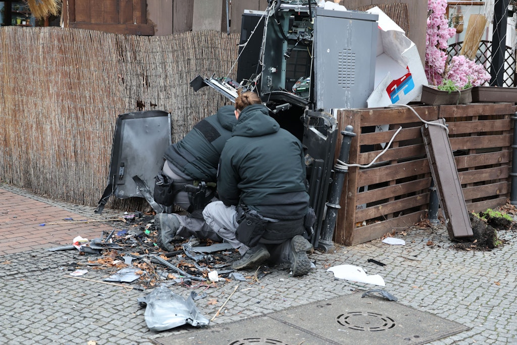 Geldautomaten-in-K-penick-und-Reinickendorf-gesprengt