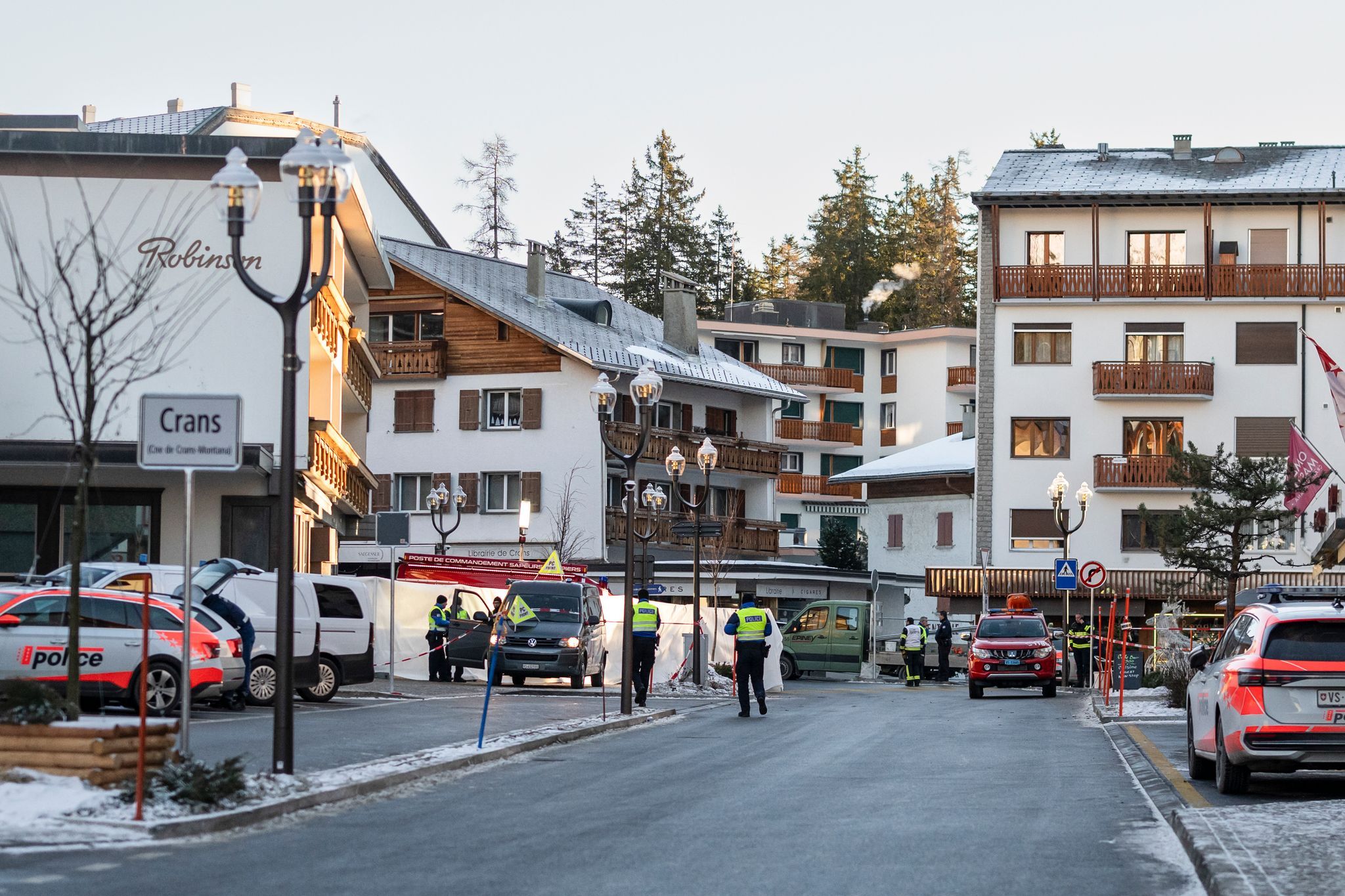 Image - Explosion in Schweizer Skiort Crans-Montana: Mindestens 40 Menschen ums Leben gekommen