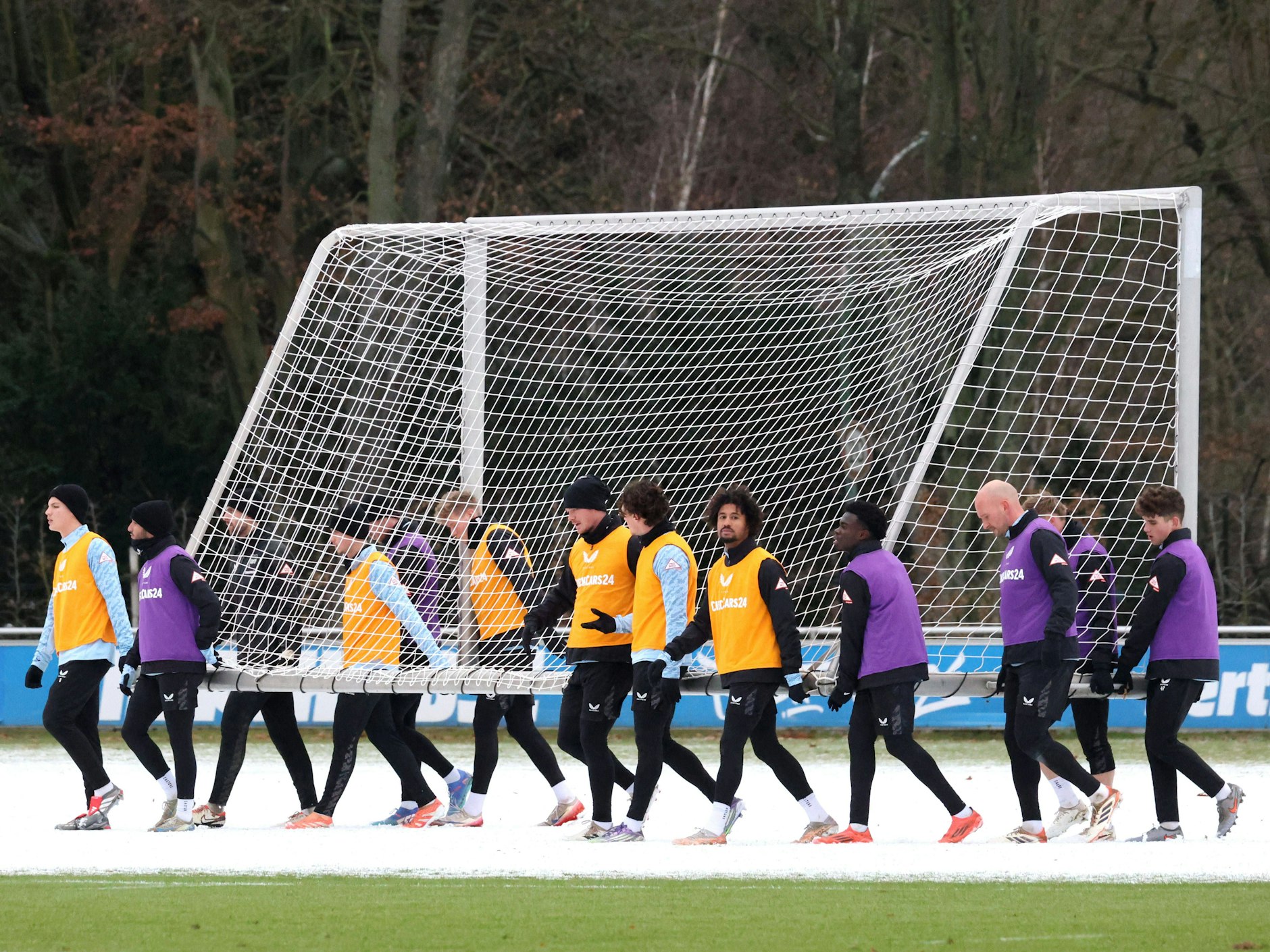 Herthas Profis trainierten Freitag 110.Minuten auf dem Schenckendorffplatz.