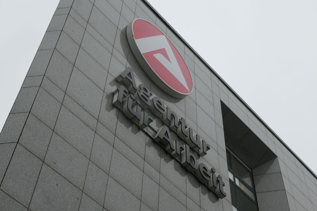 Bundesagentur für Arbeit: Kosten der Arbeitslosigkeit erreichen Zehnjahreshoch