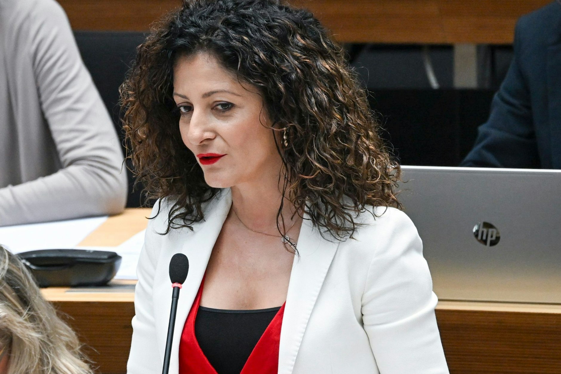 Berlins Integrationssenatorin Cansel Kiziltepe (SPD) will mehr Unterkünfte für Flüchtlinge in Berlin.