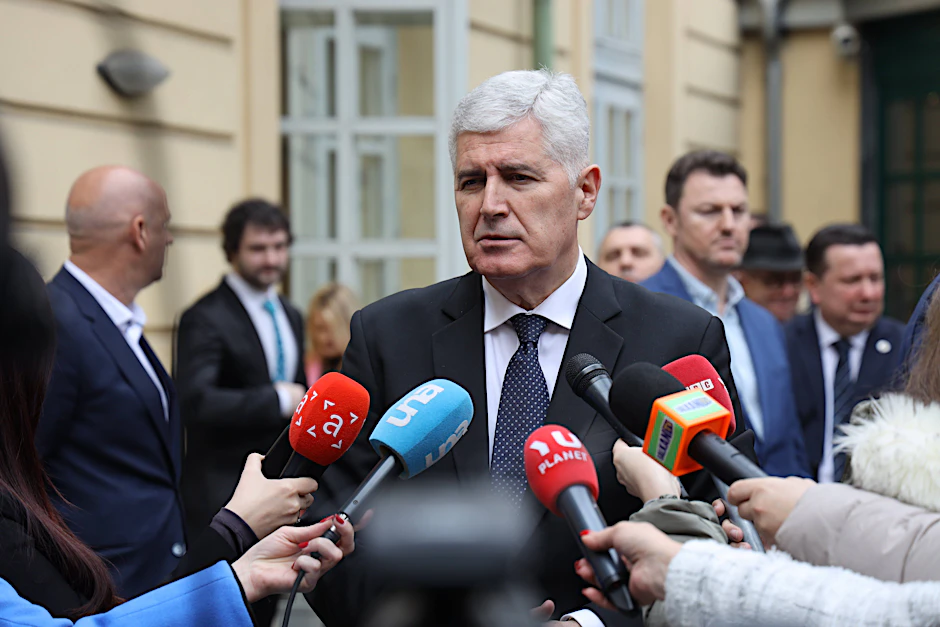Dragan Covic, Vorsitzender der nationalistischen Kroatischen Demokratischen Gemeinschaft Bosnien und Herzegowina, bei einem Termin in Wien