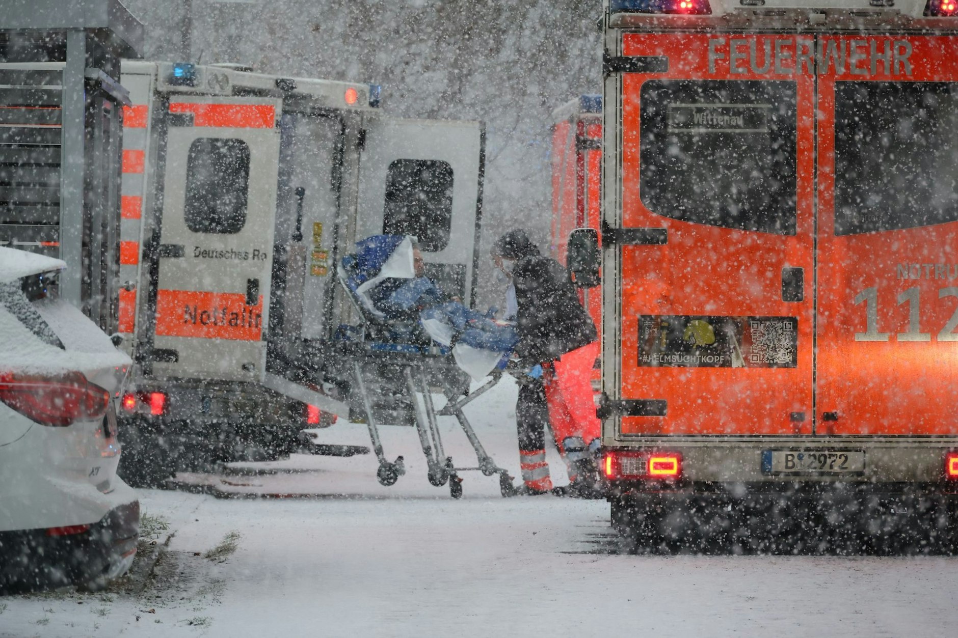 Wegen des Stromausfalls wurden Heimbewohner aus dem Gebiet evakuiert.