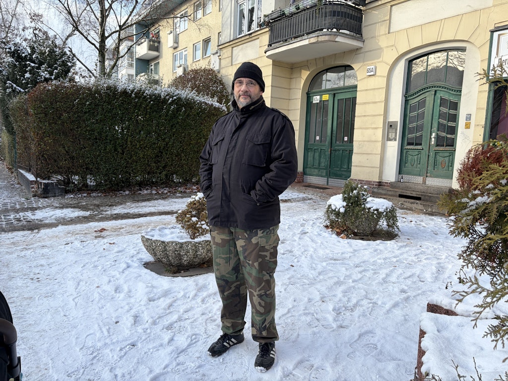 Blackout-in-Berlin-Meine-Petroleumlampe-ist-alles-was-ich-habe-