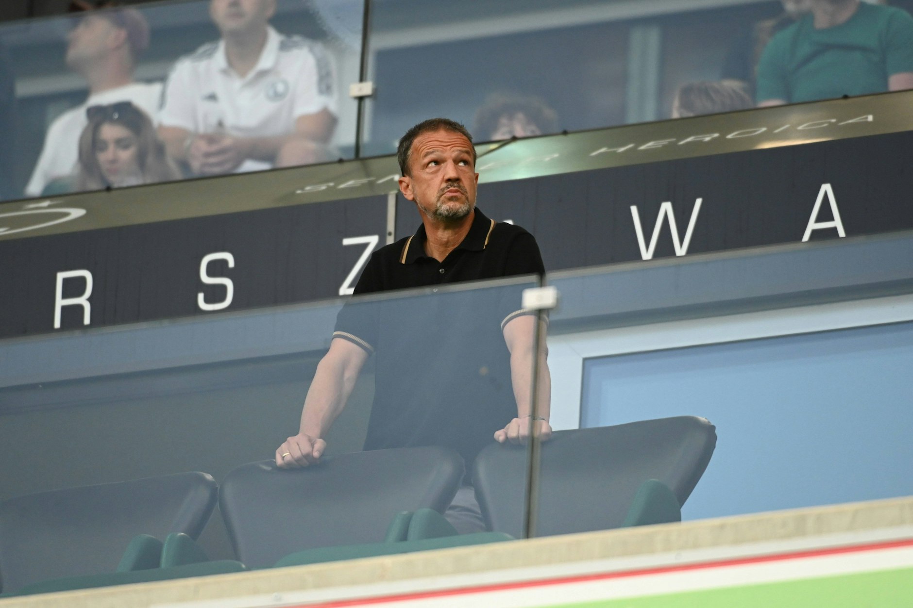 Für Fredi Bobic brechen in Polen schwere Zeiten an. Mit Legia Warschau steckt der Manager tief im Abstiegskampf.