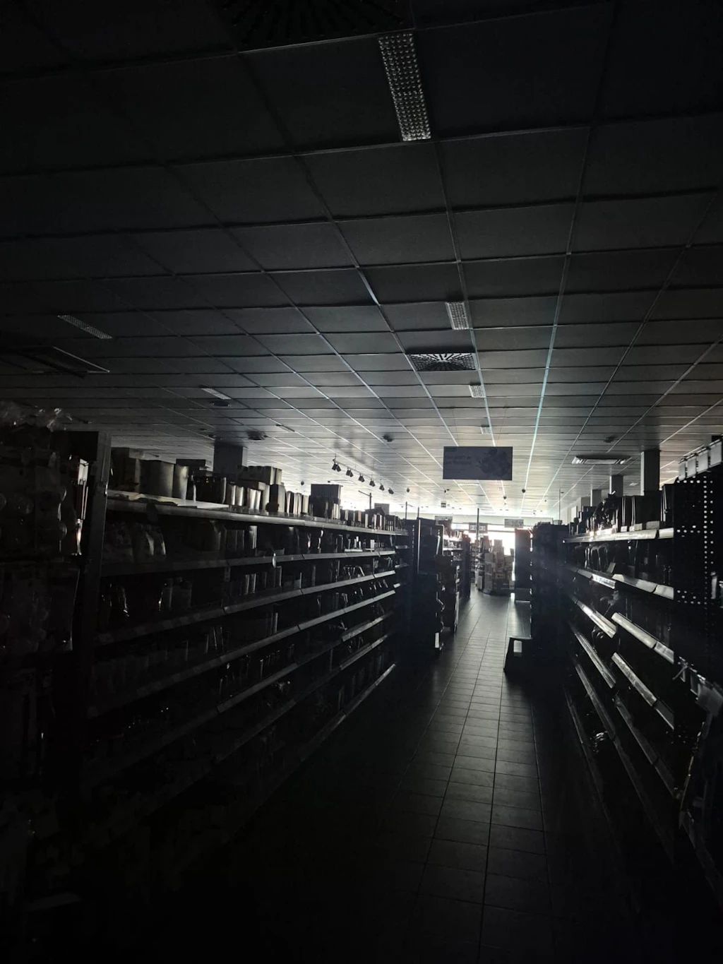 Stromausfall in Berlin: Unternehmerin bietet Hilfe an – „Alte Leute müssen ...