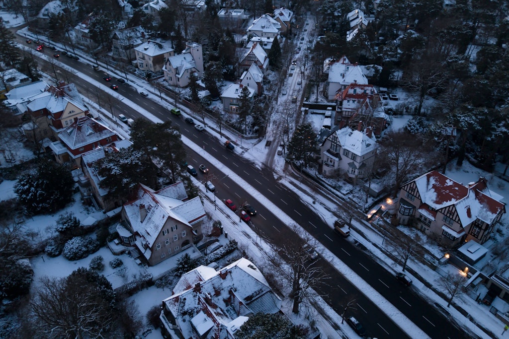 2000 Haushalte und 250 Gewerbe: Strom läuft an einigen Orten wieder