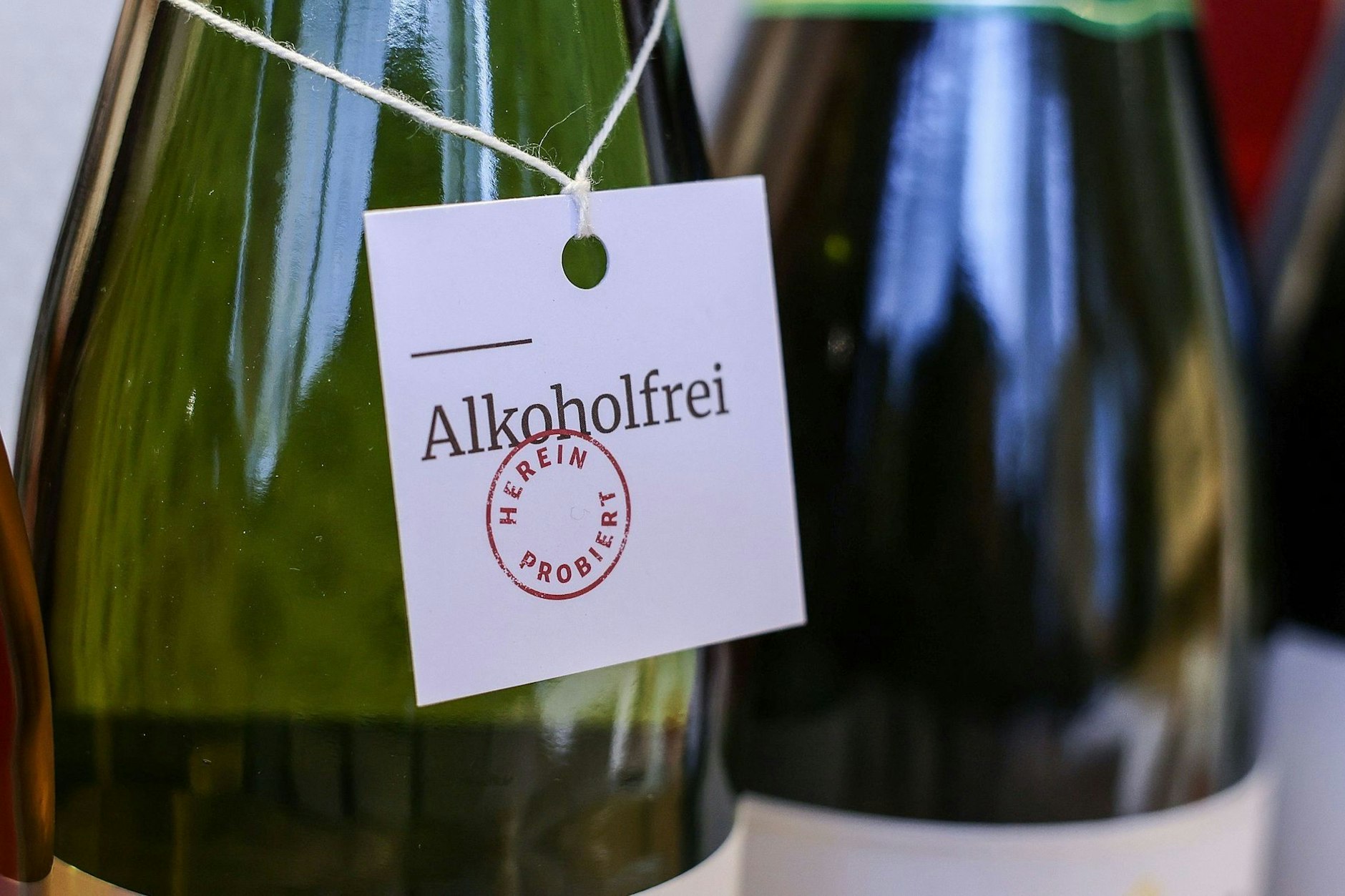 Ein hochwertiger, aromastarker Grundwein ist die wichtigste Voraussetzung für die Herstellung eines alkoholfreien Weins.