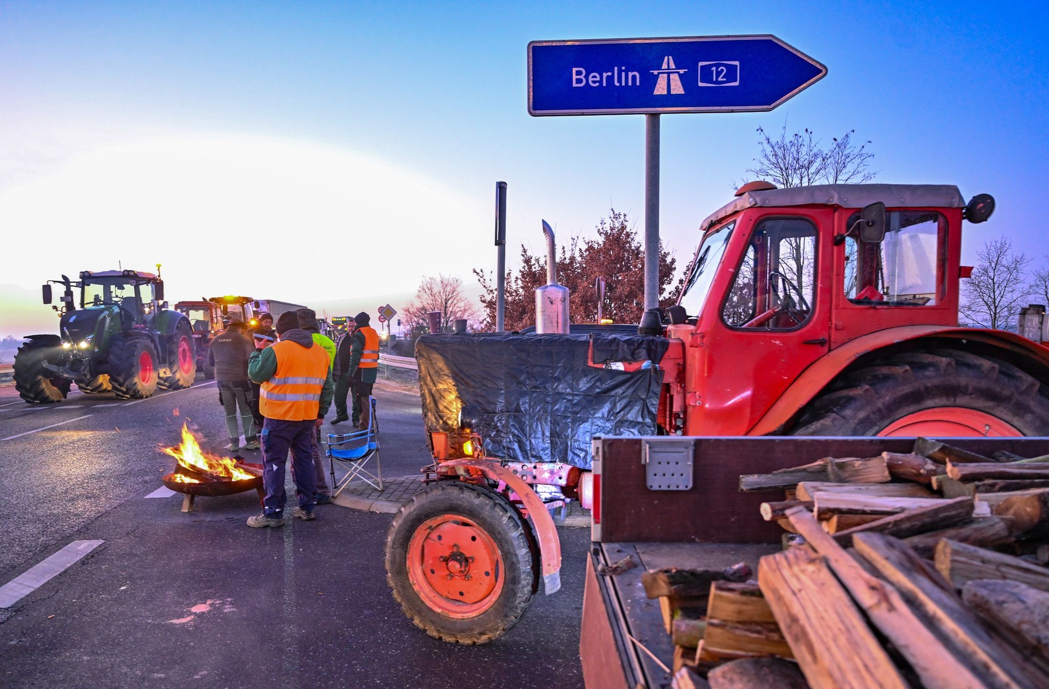 Rückkehr der Bauernproteste: Autobahnen in Ostdeutschland werden am Donnerstag blockiert