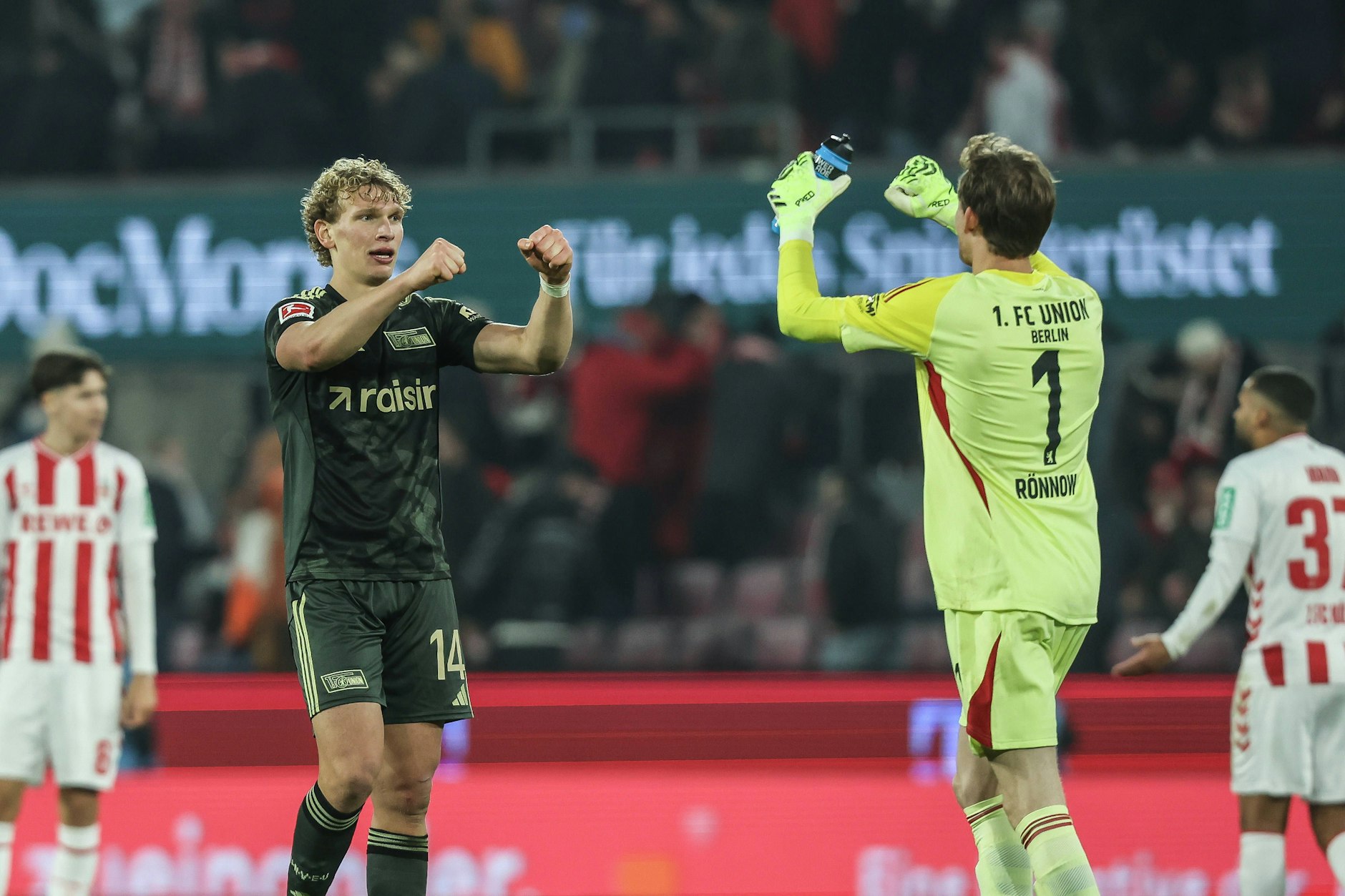Von 0 auf 100: Abwehrchef Leopold Querfeld (l.) und Torhüter Frederik Rönnow sind mit dem 1. FC Union in der Bundesliga sofort gefordert.