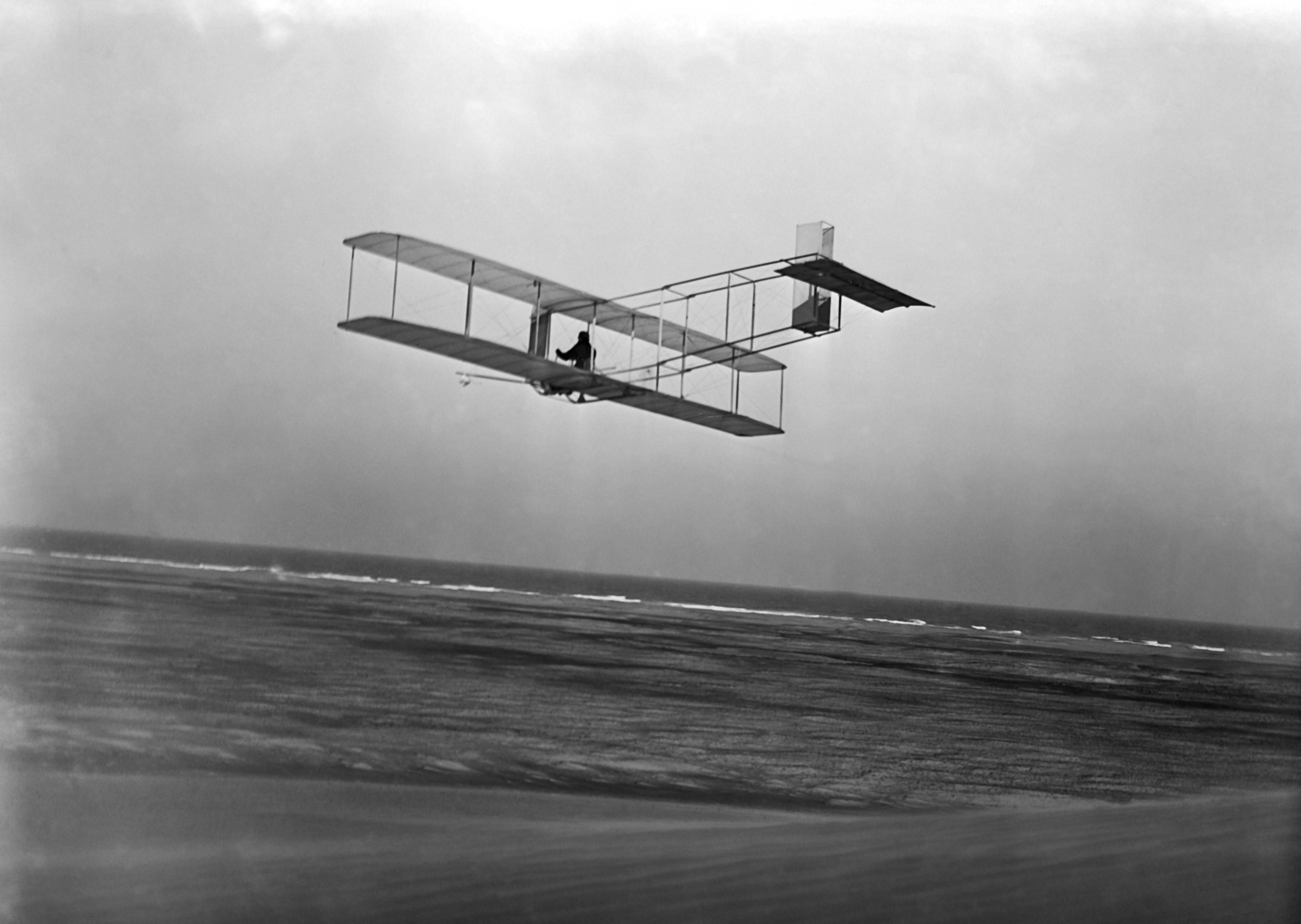 Doppelt hält besser: Lob der Redundanz in Infrastruktur und Sprache