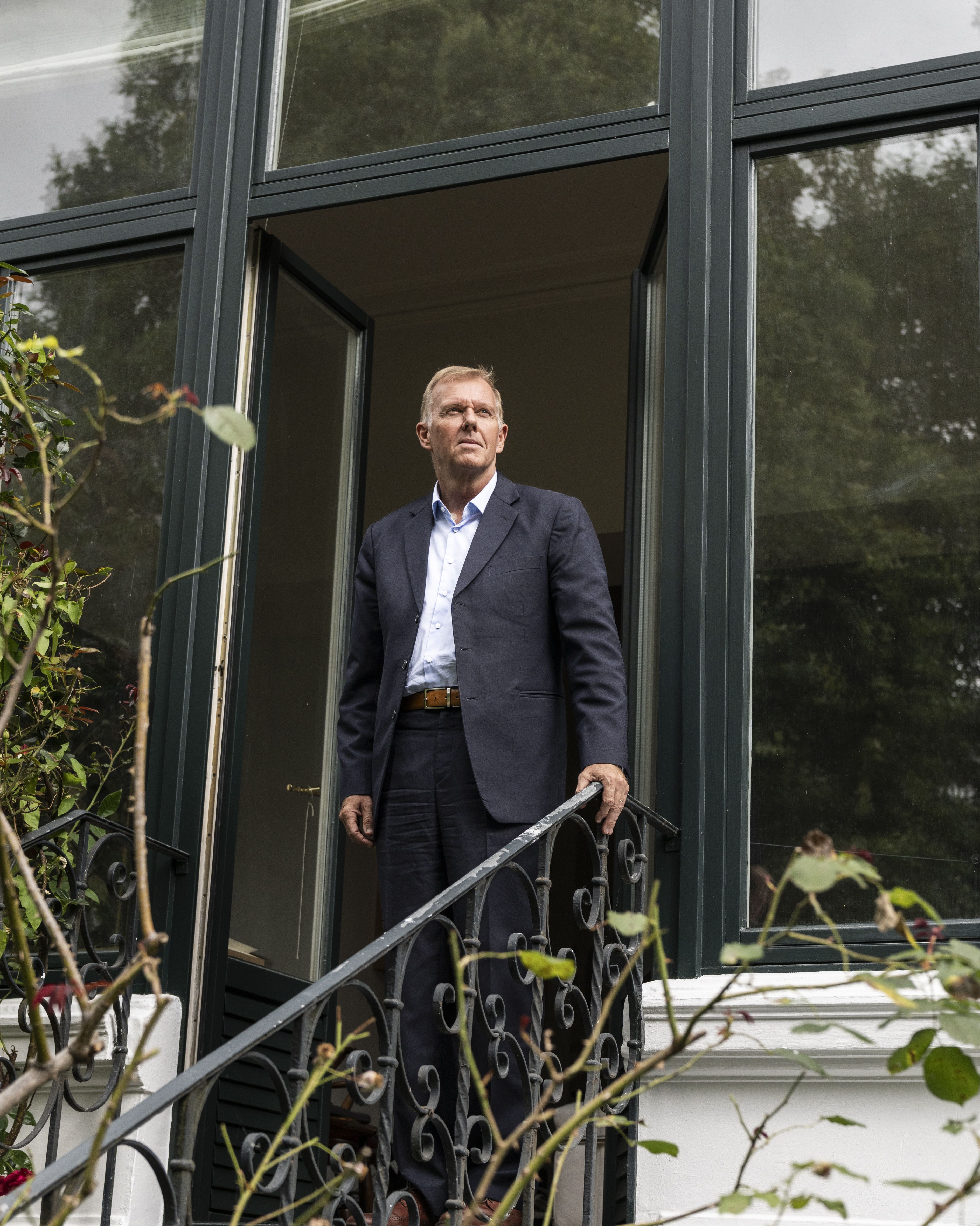 Ex-Merkel-Berater warnt: „Soll damit von innenpolitischen Problemen abgelenkt werden?“