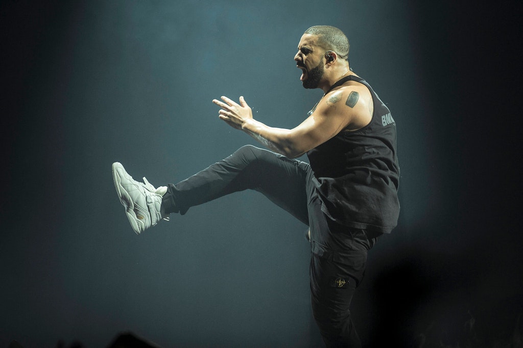 Drake im Visier der Justiz: Hat er seine Streaming-Hits im Darknet mit Casino-Geld erkauft?