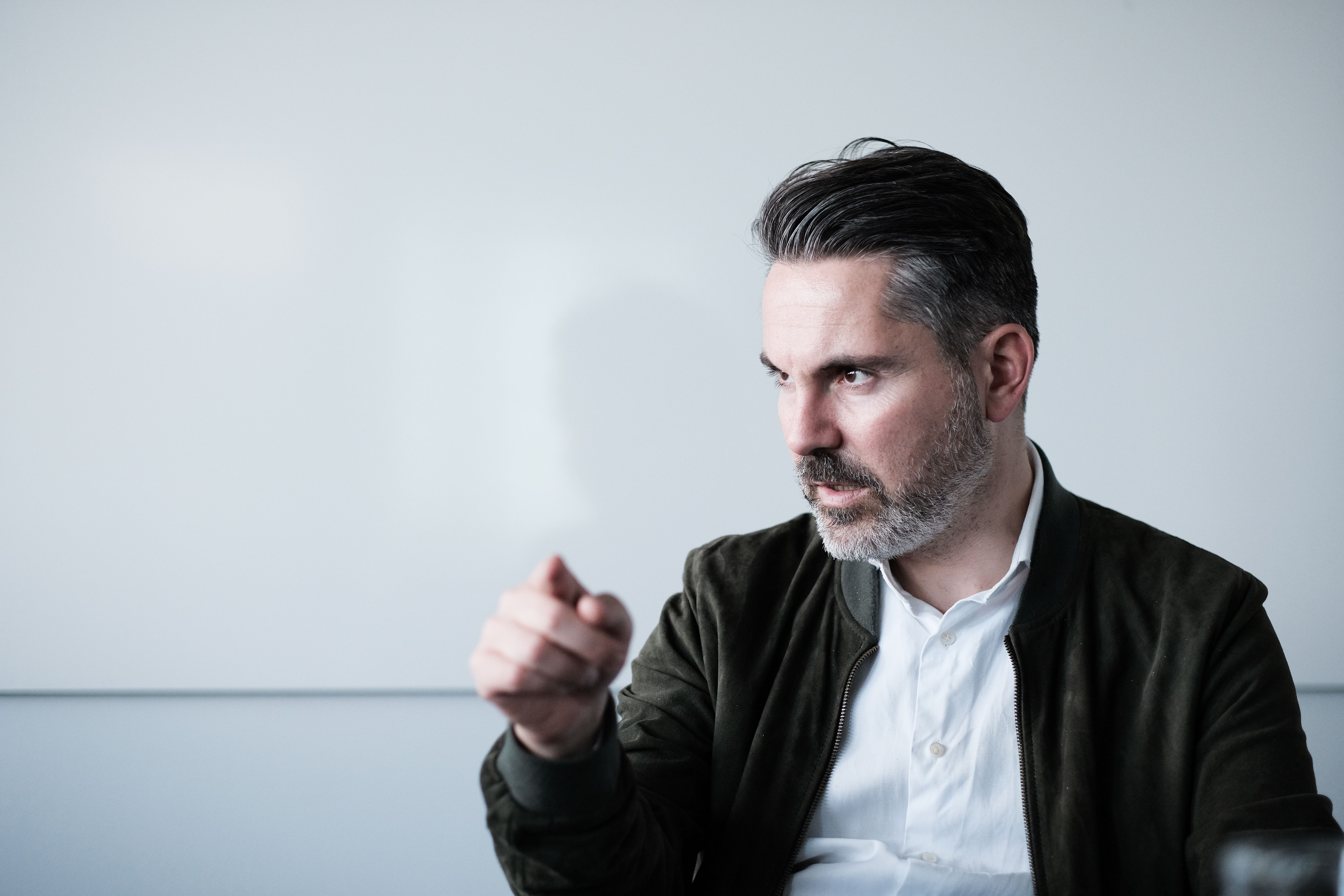 Fabio De Masi attackiert Ursula von der Leyen: „Vertuschung zieht sich wie ein roter Faden durch Ihre Biografie“