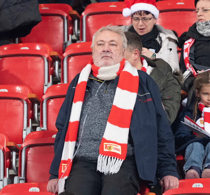 Und niemals vergessen: 1. FC Union Berlin und seine Fans trauern um ...